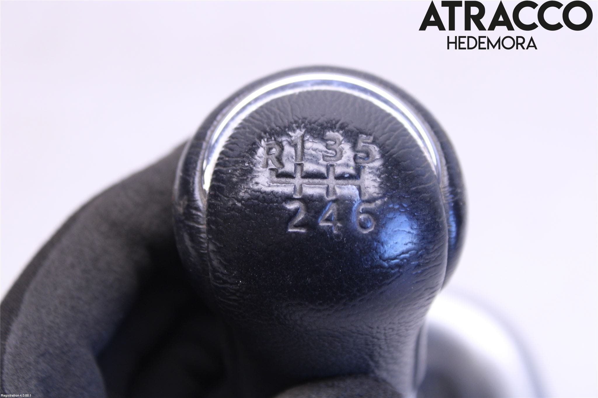 Toyota HILUX 16- Växelspaksdamask