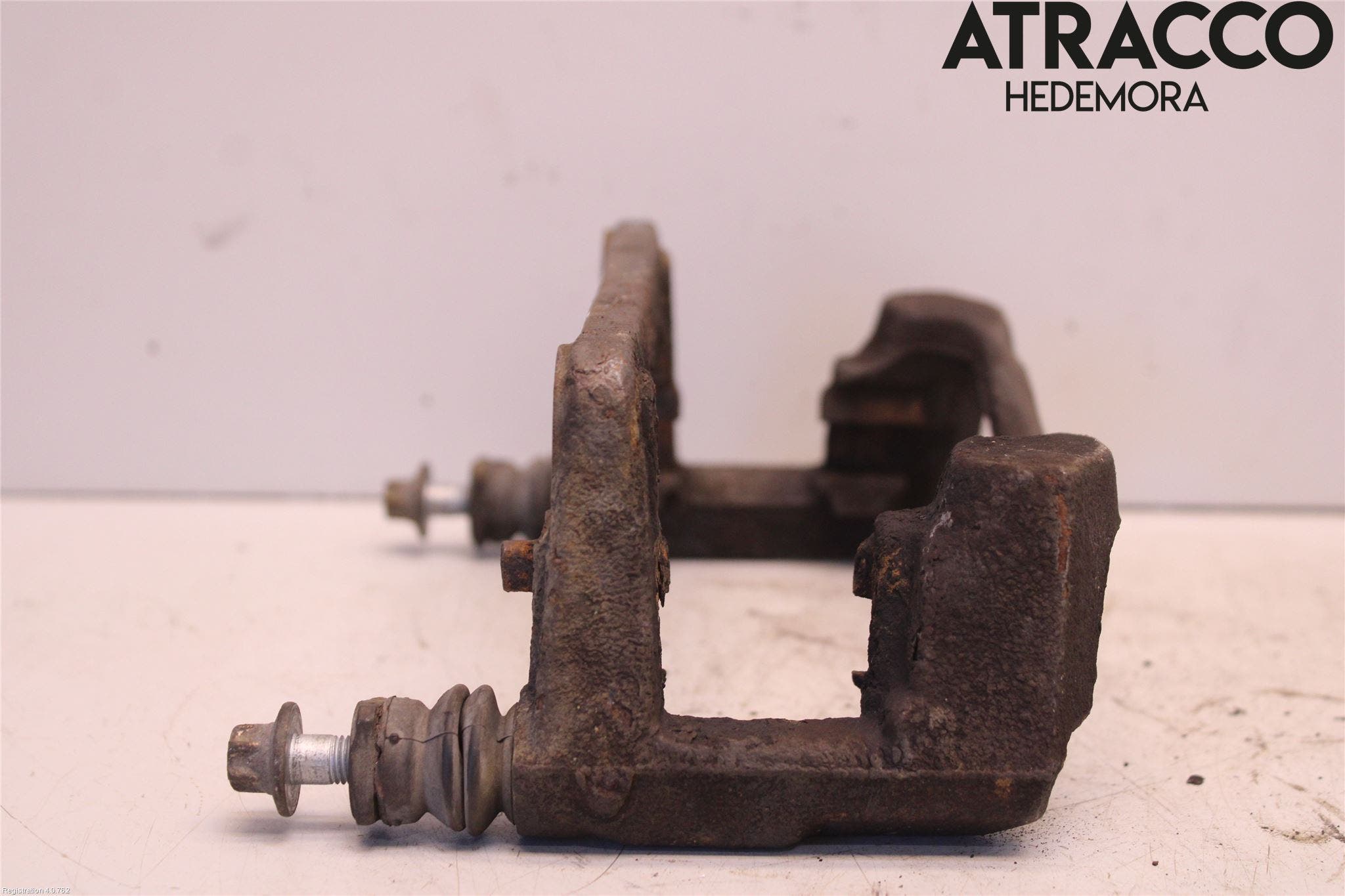 Peugeot 308 14-21 Bromsokshållare