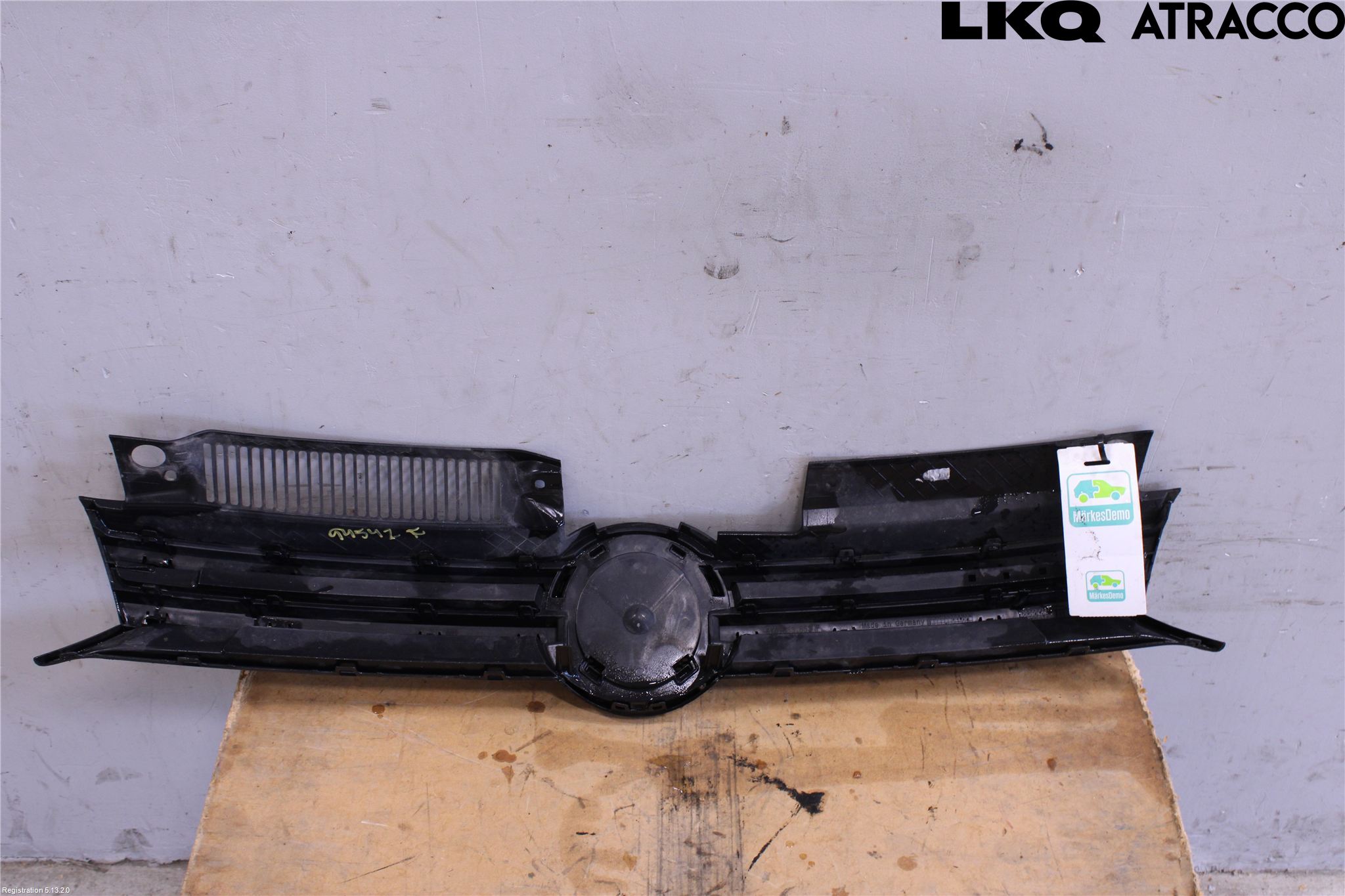 Volkswagen VW GOLF VI 09-13 Grill Komp
