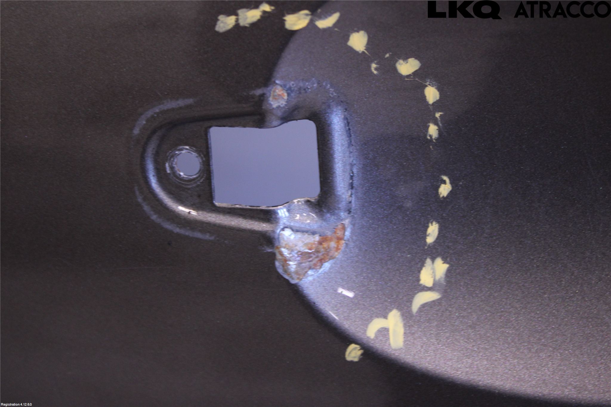 Volvo V70 08-13 Dörr Fram Vänster