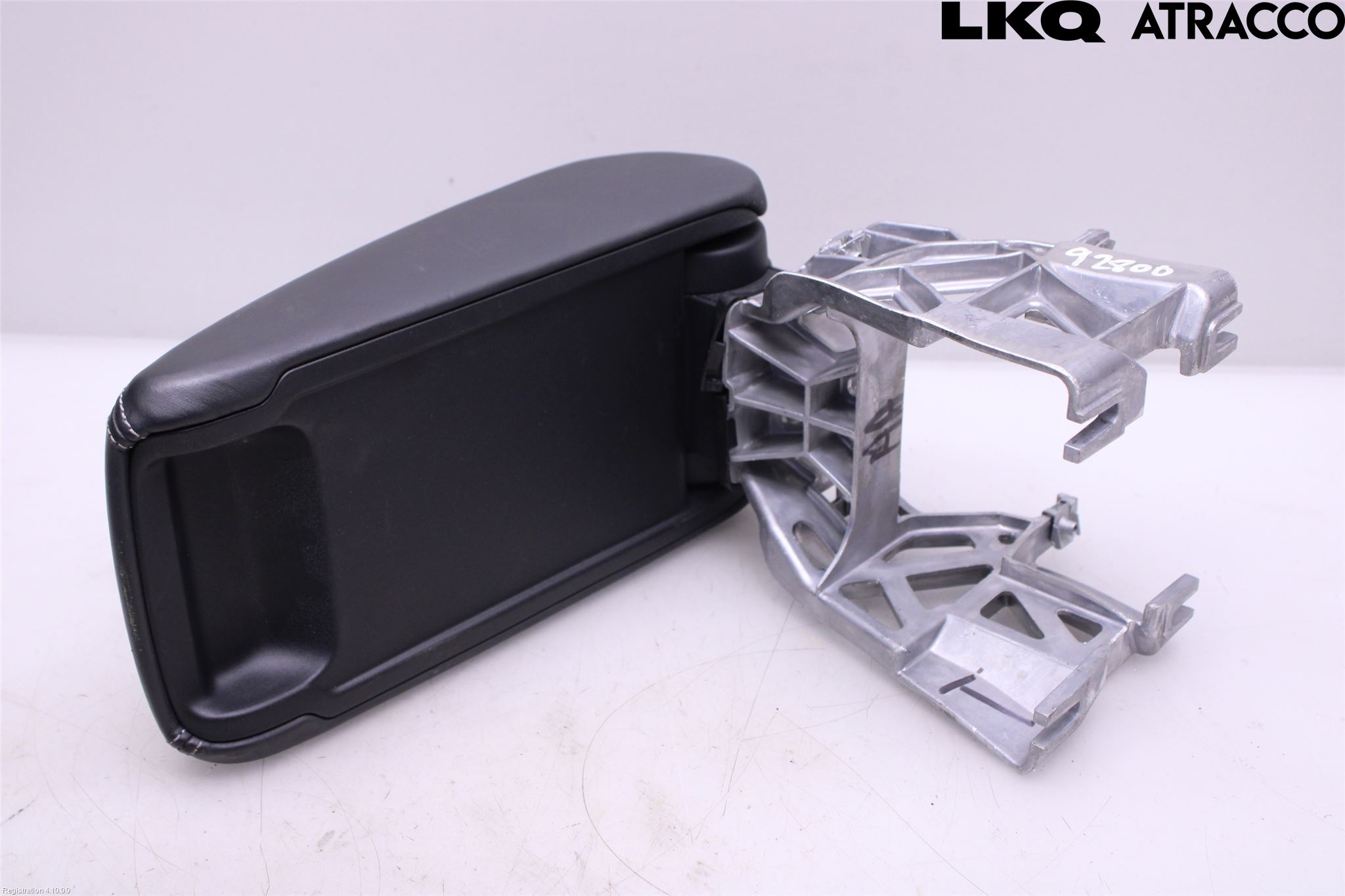 Audi A3/S3 8V 13-20 Inredning Armstöd