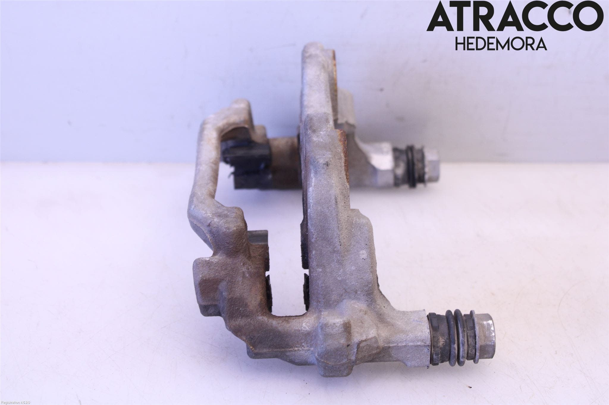 Toyota YARIS XP21 20- Bromsokshållare