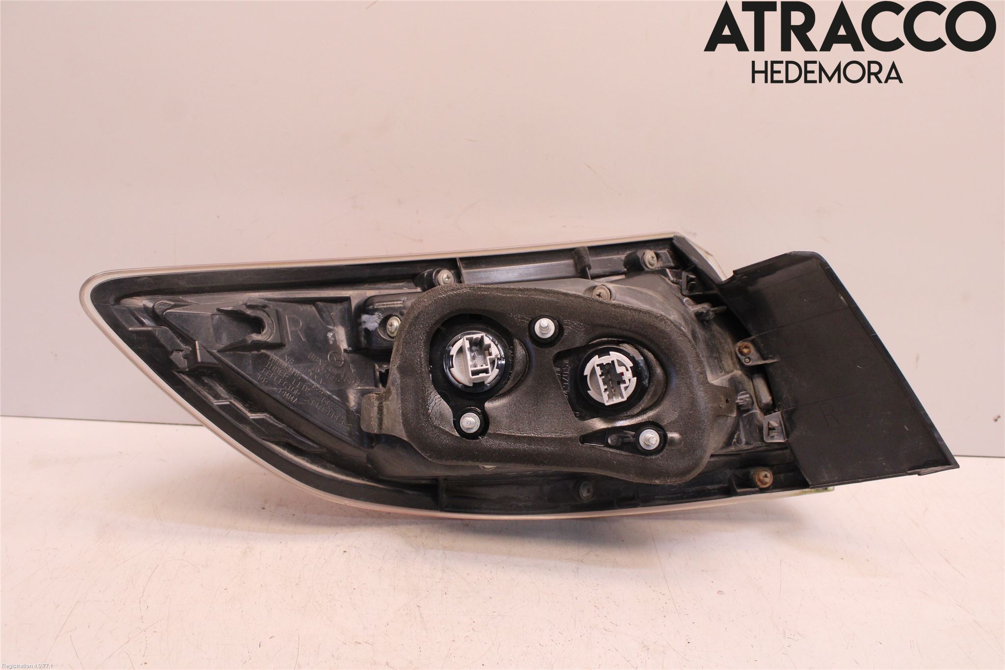 Mazda 3 II 09-13 Bakljusglas Höger