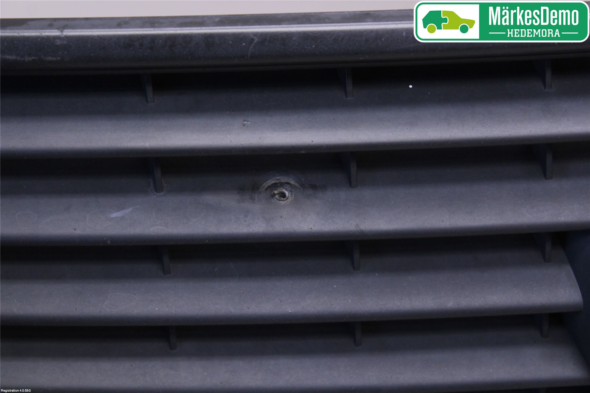 Audi A6/S6     97-05 Grill Komp