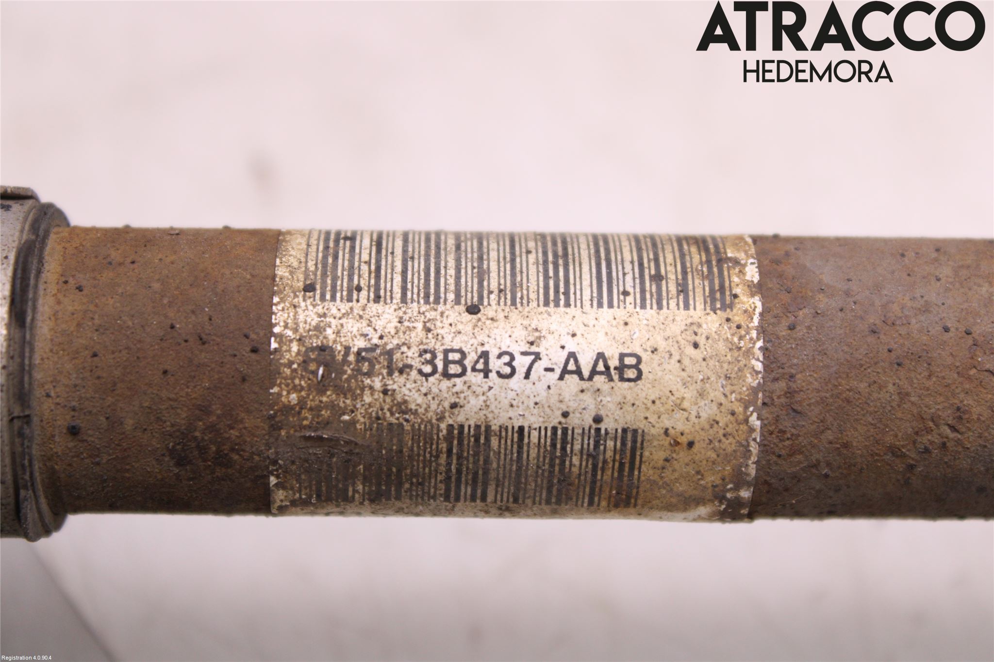 Ford FIESTA 13-17 Drivaxel Fram Vänster