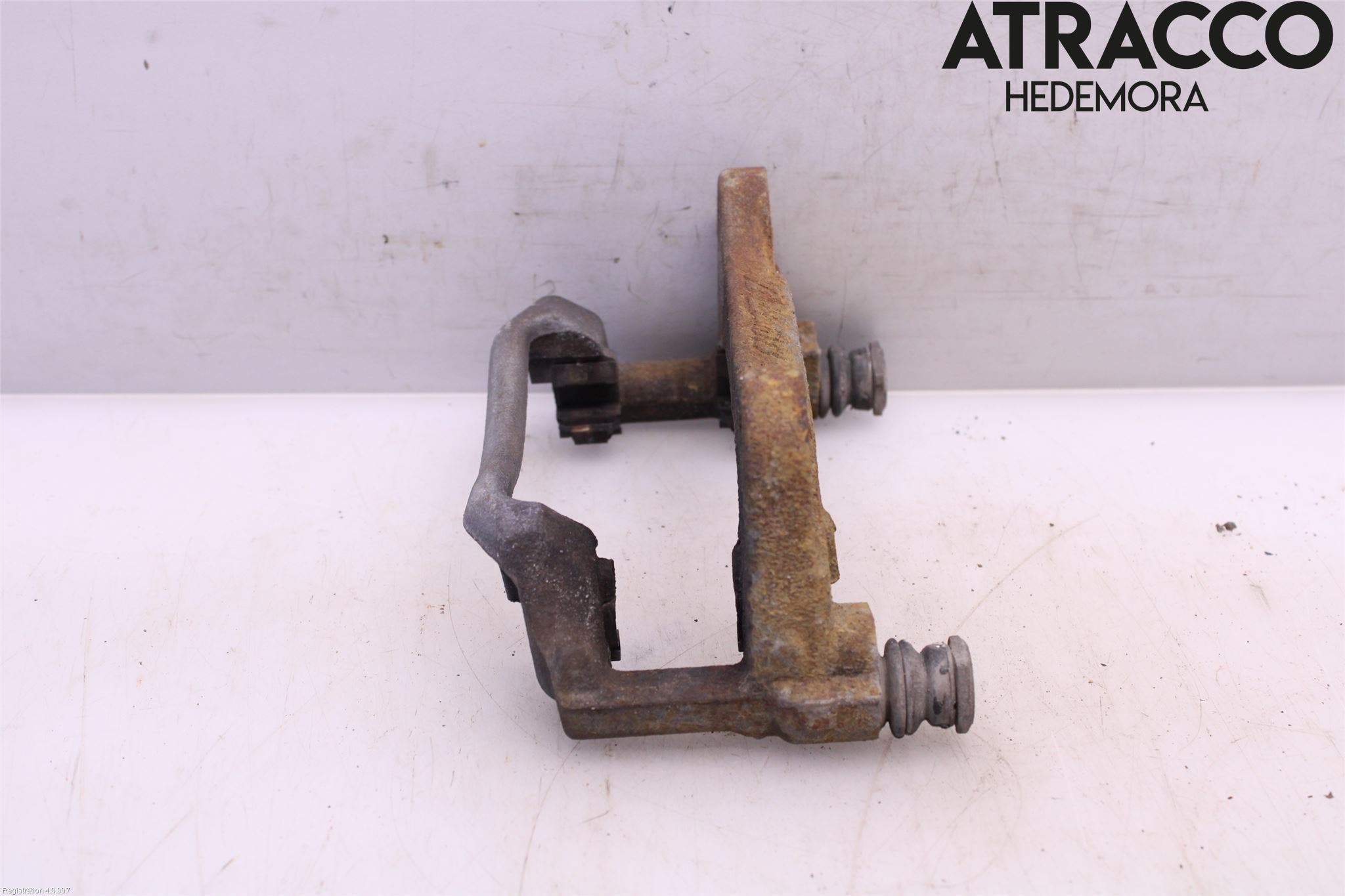 Toyota COROLLA 19- Bromsokshållare