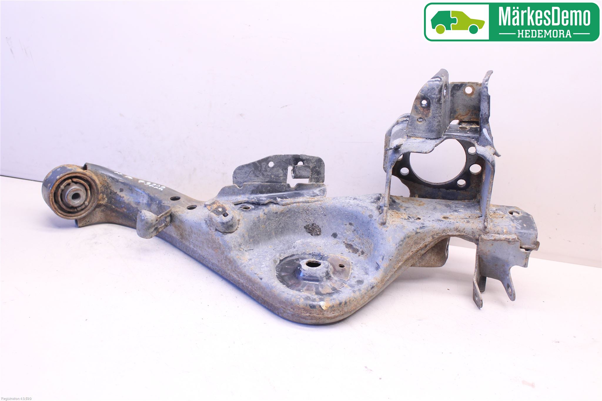 Nissan QASHQAI 14-17 Bärarm Bak Höger