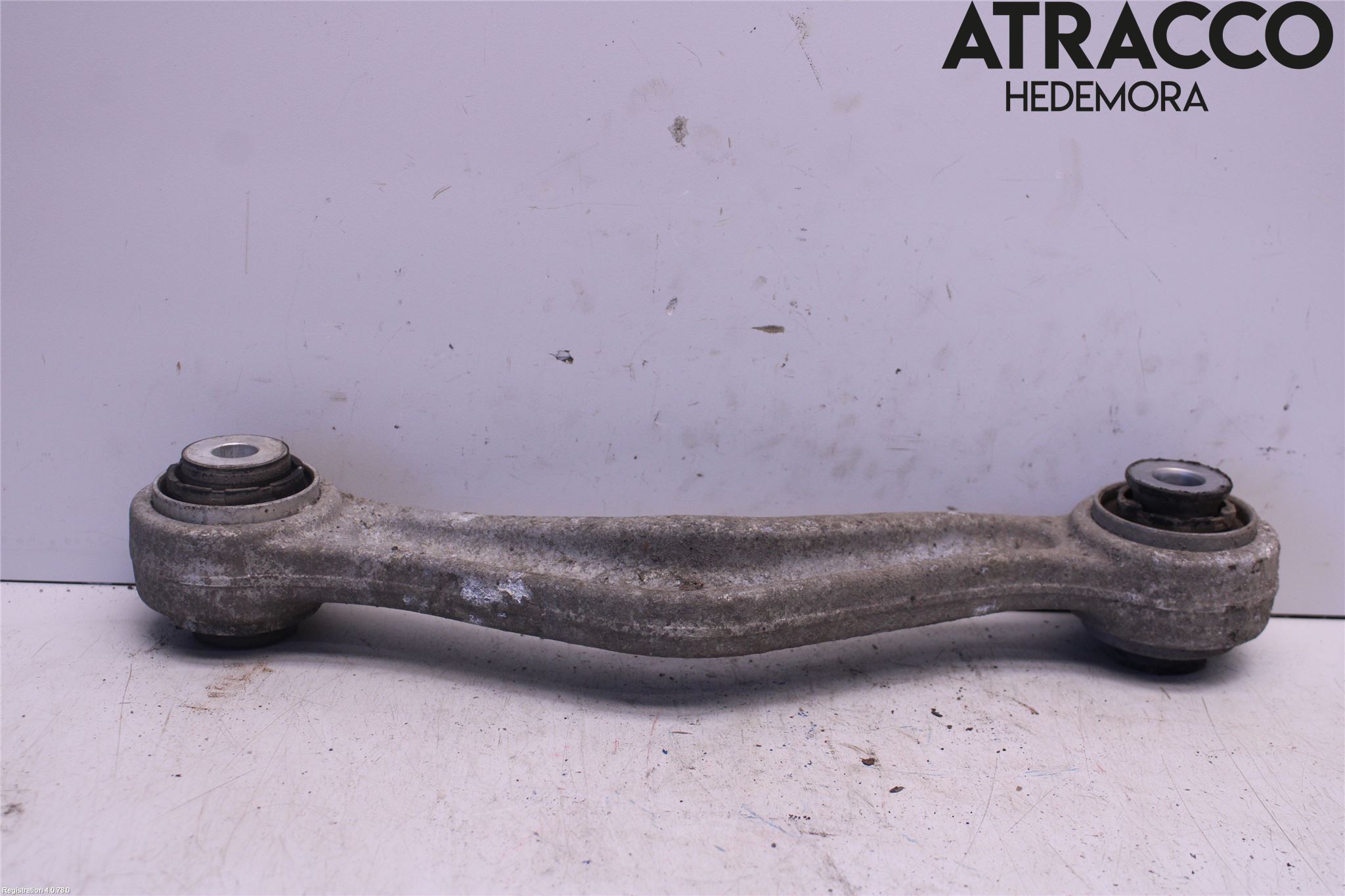 BMW 5 F10/F11/F18 09-17 Bärarm Bak Övre Höger