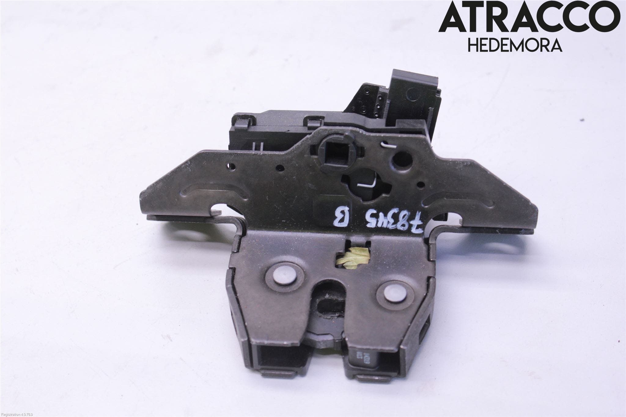 Opel ASTRA J 10-15 Låskista Baklucka