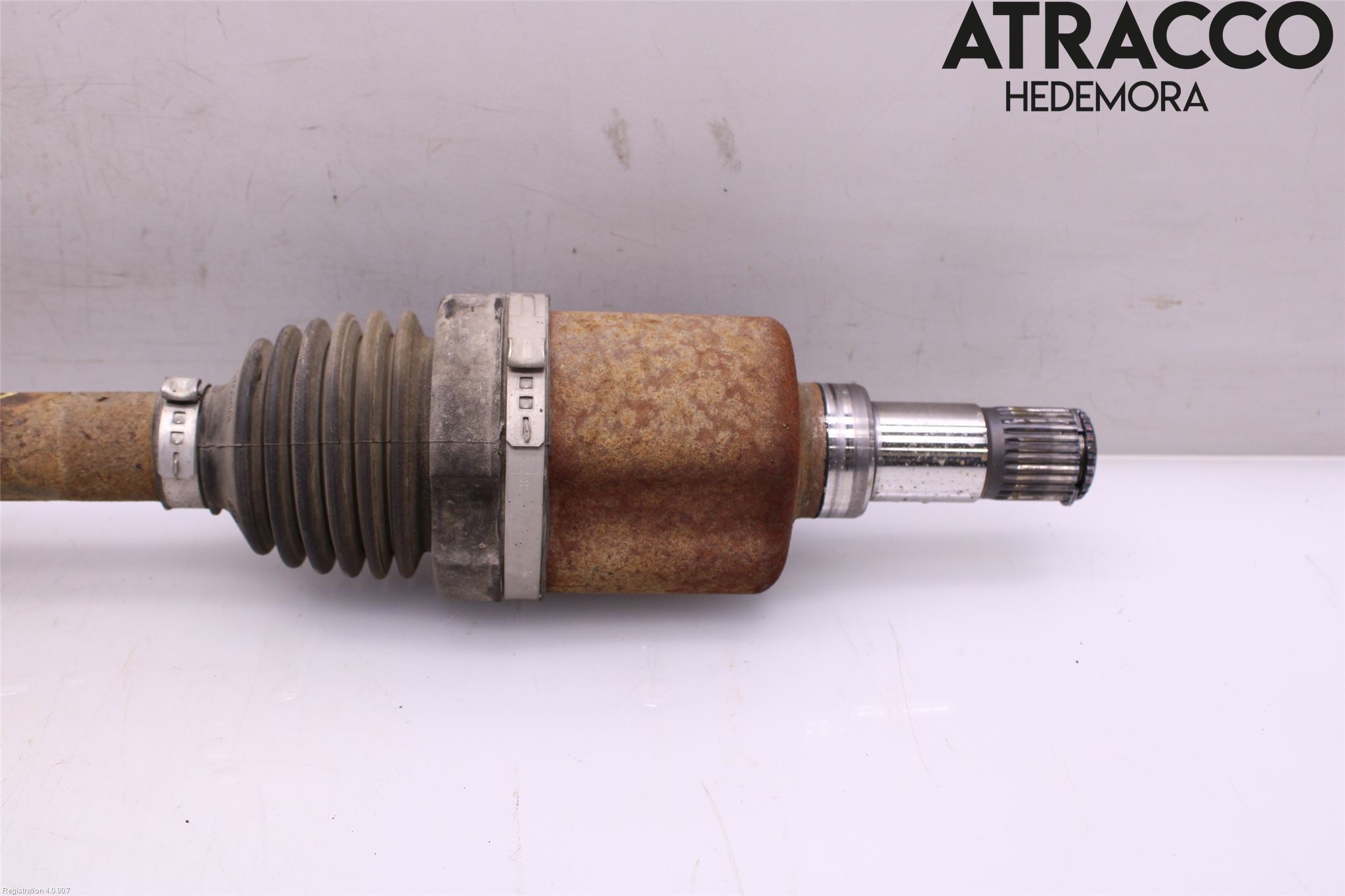 Ford TRANSIT/TOURNEO CONNECT 13-22 Drivaxel Fram Vänster
