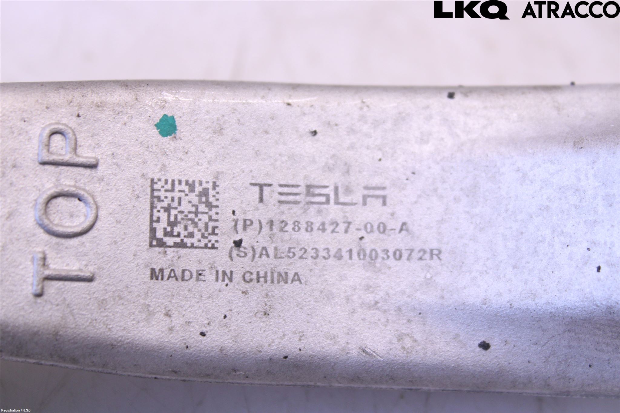 Tesla MODEL Y 21- Bärarm Bak Övre Höger