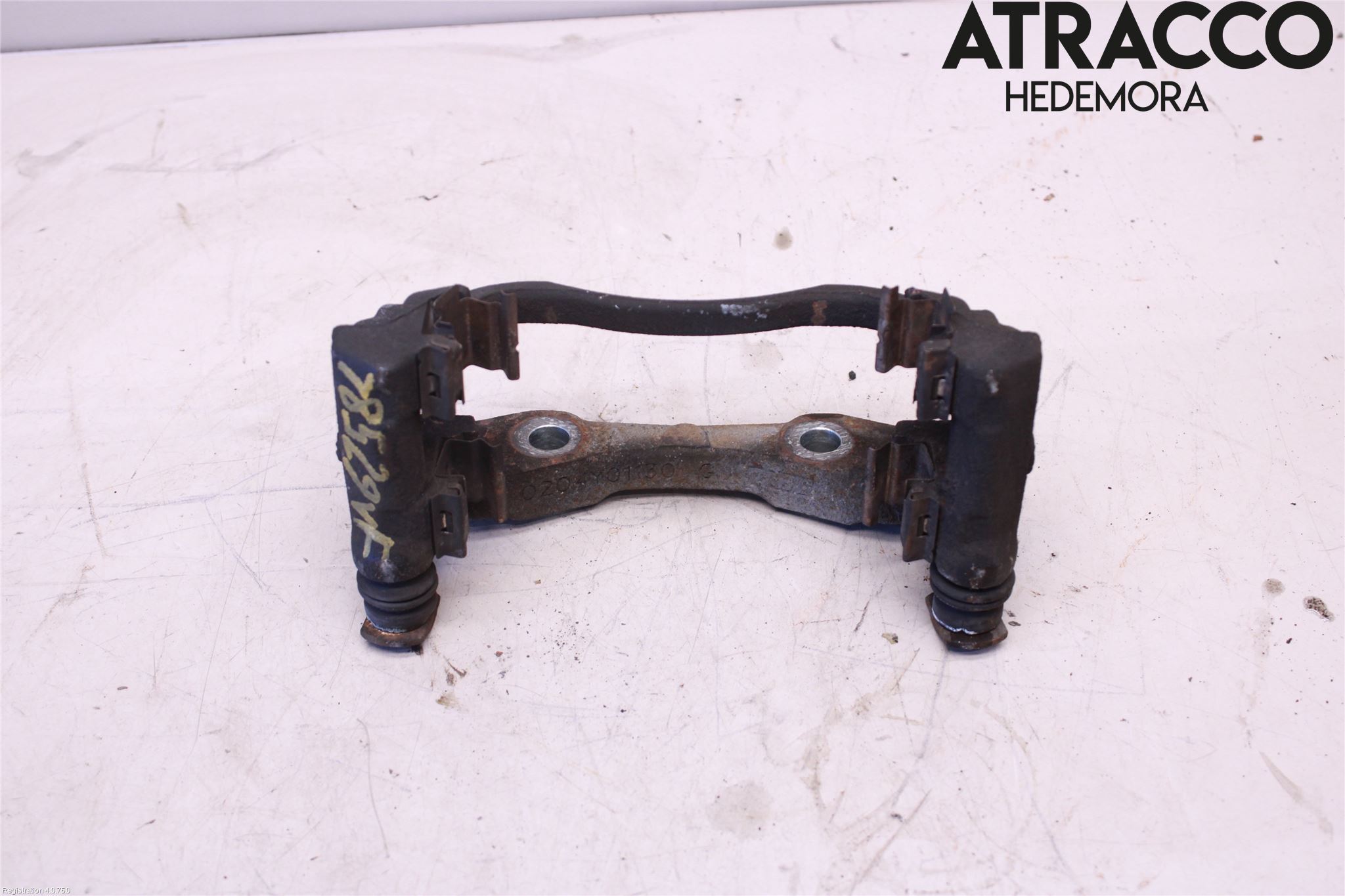 Peugeot 307     05-08 Bromsokshållare