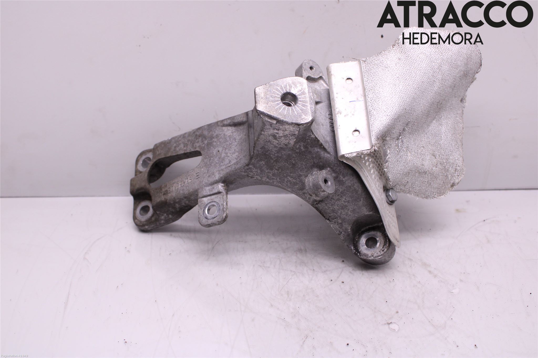 Audi A7/S7 4G 11-17 Motorfäste