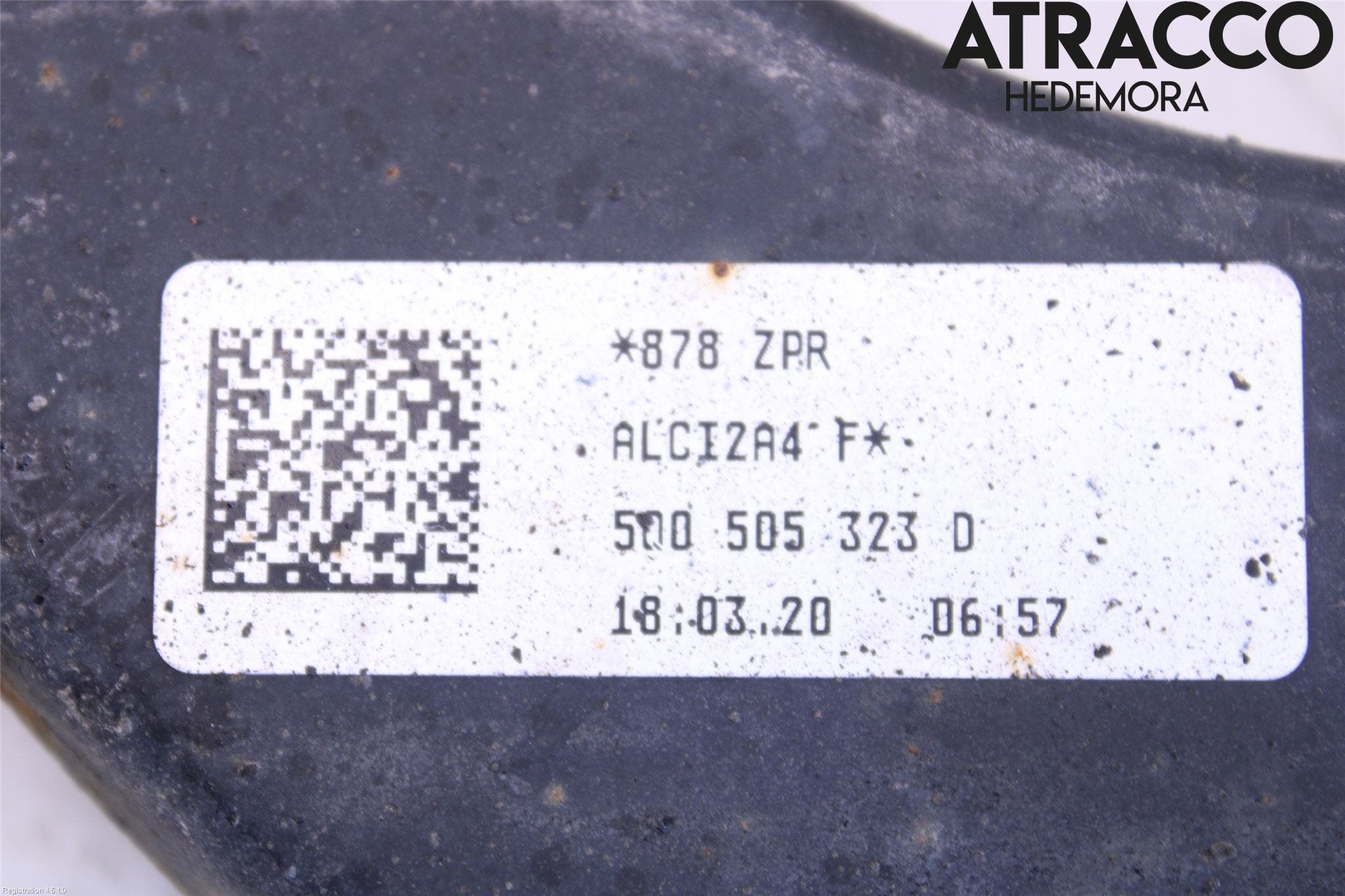 Volkswagen VW TIGUAN ALLSPACE 18- Bärarm Bak Övre Vänster