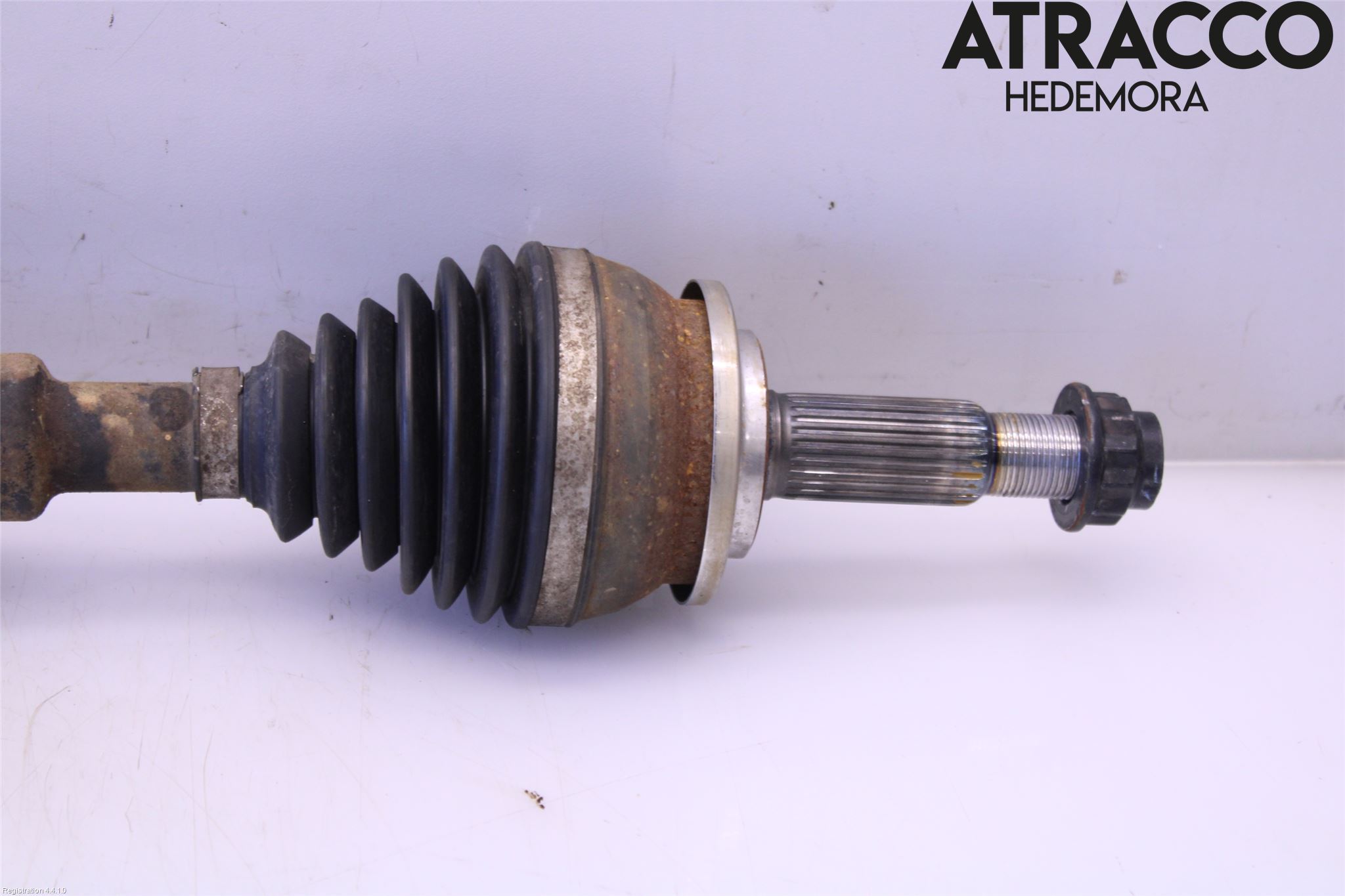 Toyota COROLLA CROSS XG10 22- Drivaxel Fram Höger