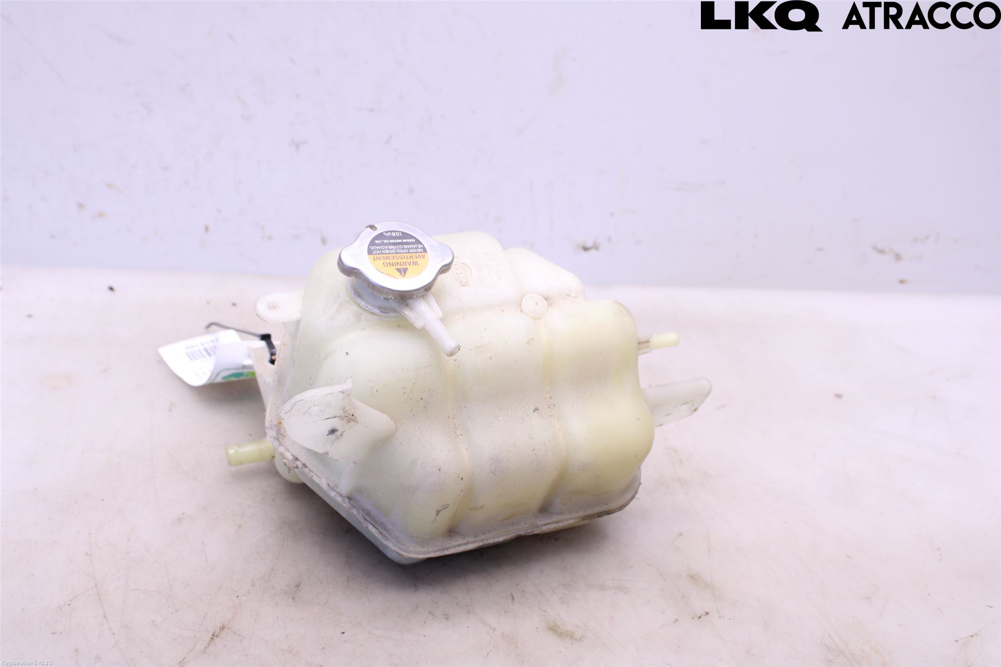 Nissan NAVARA 05-16 Expansionstank