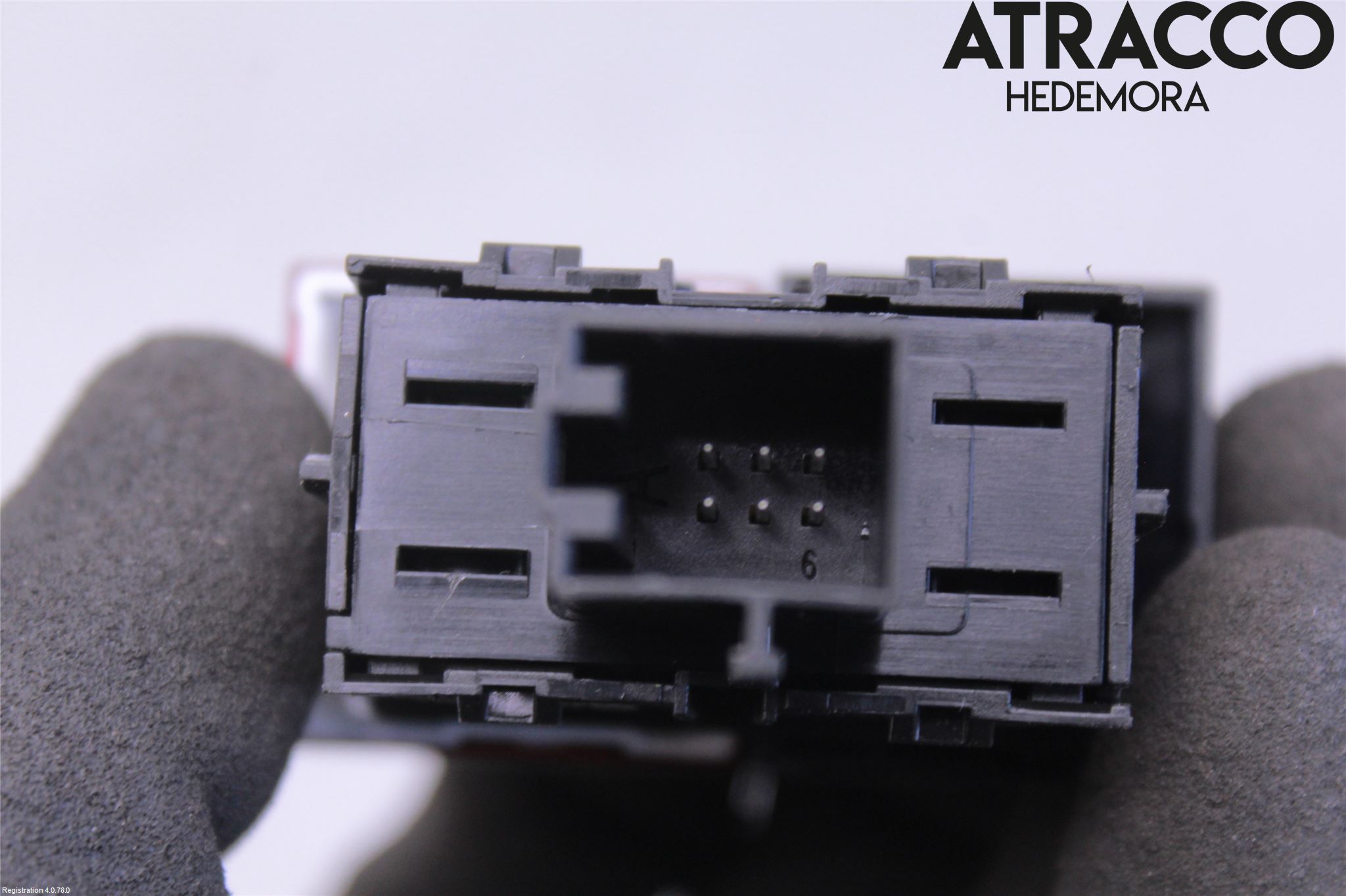 Skoda SUPERB 16-24 Strömställare Varnings