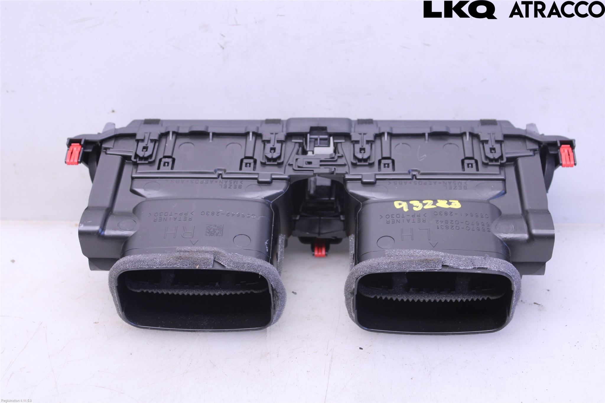 Toyota COROLLA 19- Defrosterkanal-Munstycke