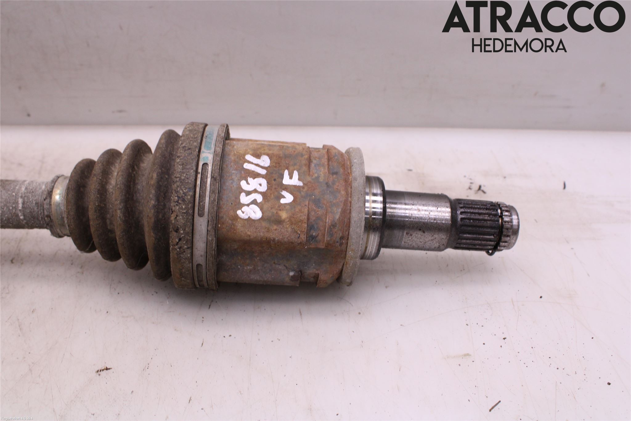 Toyota RAV 4 06-12 Drivaxel Fram Vänster