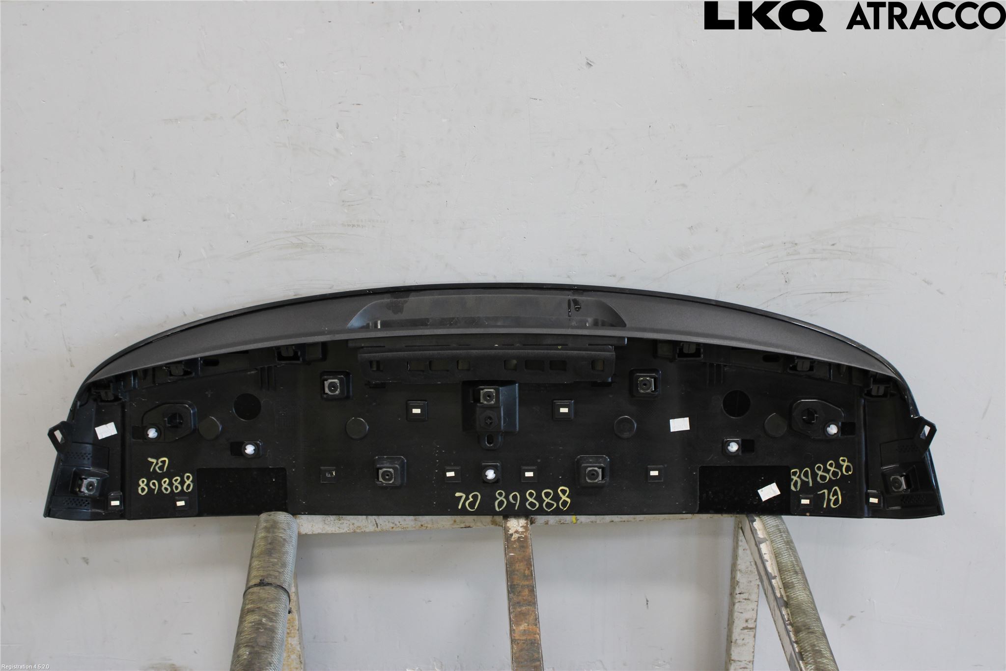 Peugeot 2008/E-2008 20- Spoiler Baklucka