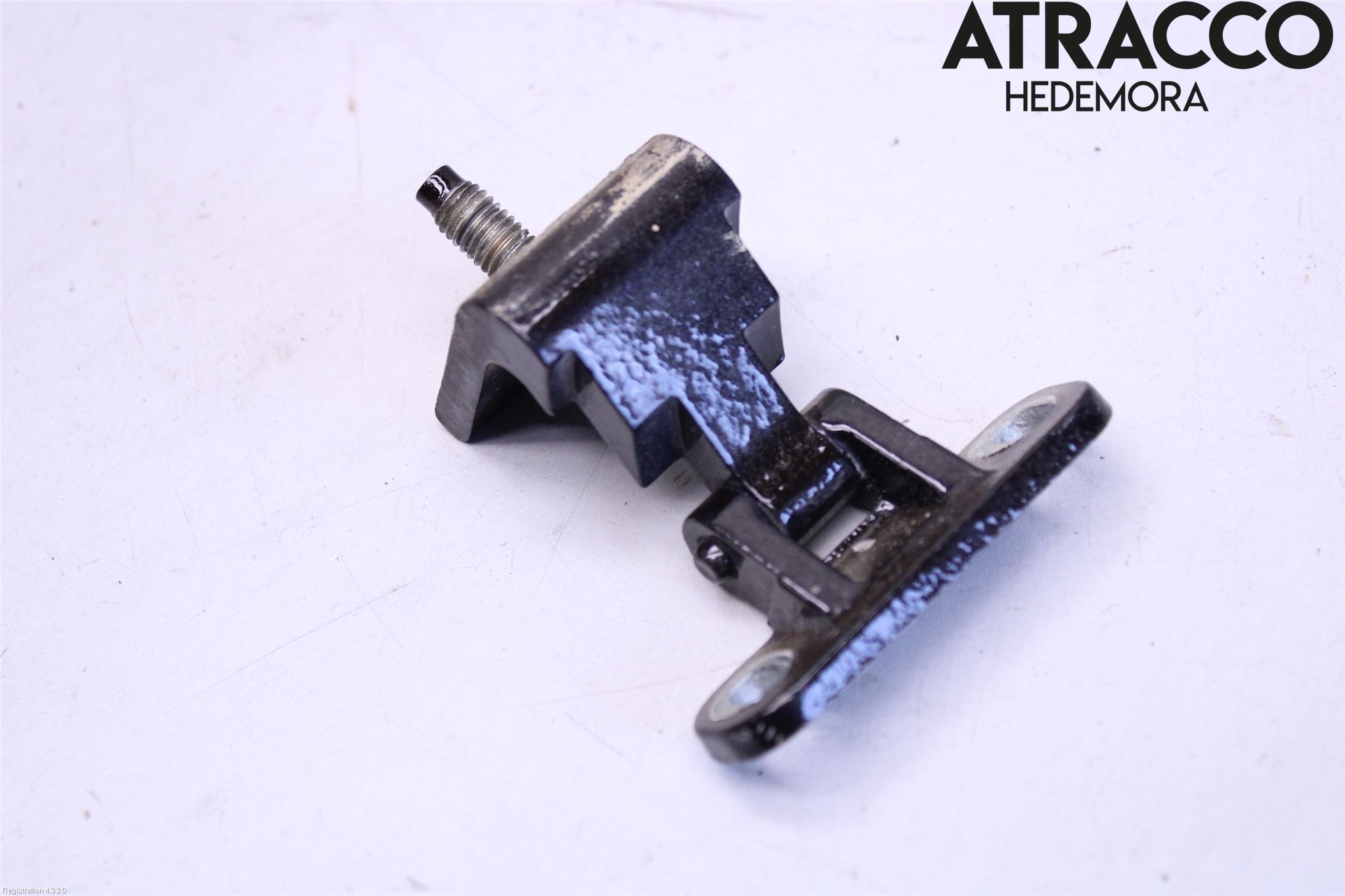 Skoda KODIAQ 17-24 Bakluckegångjärn Hö