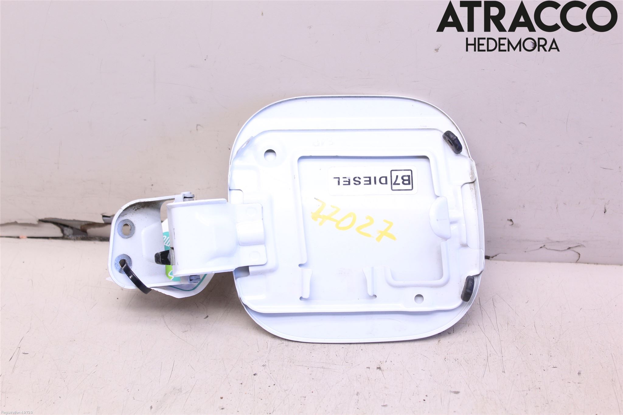 Suzuki VITARA 15- Tanklucka