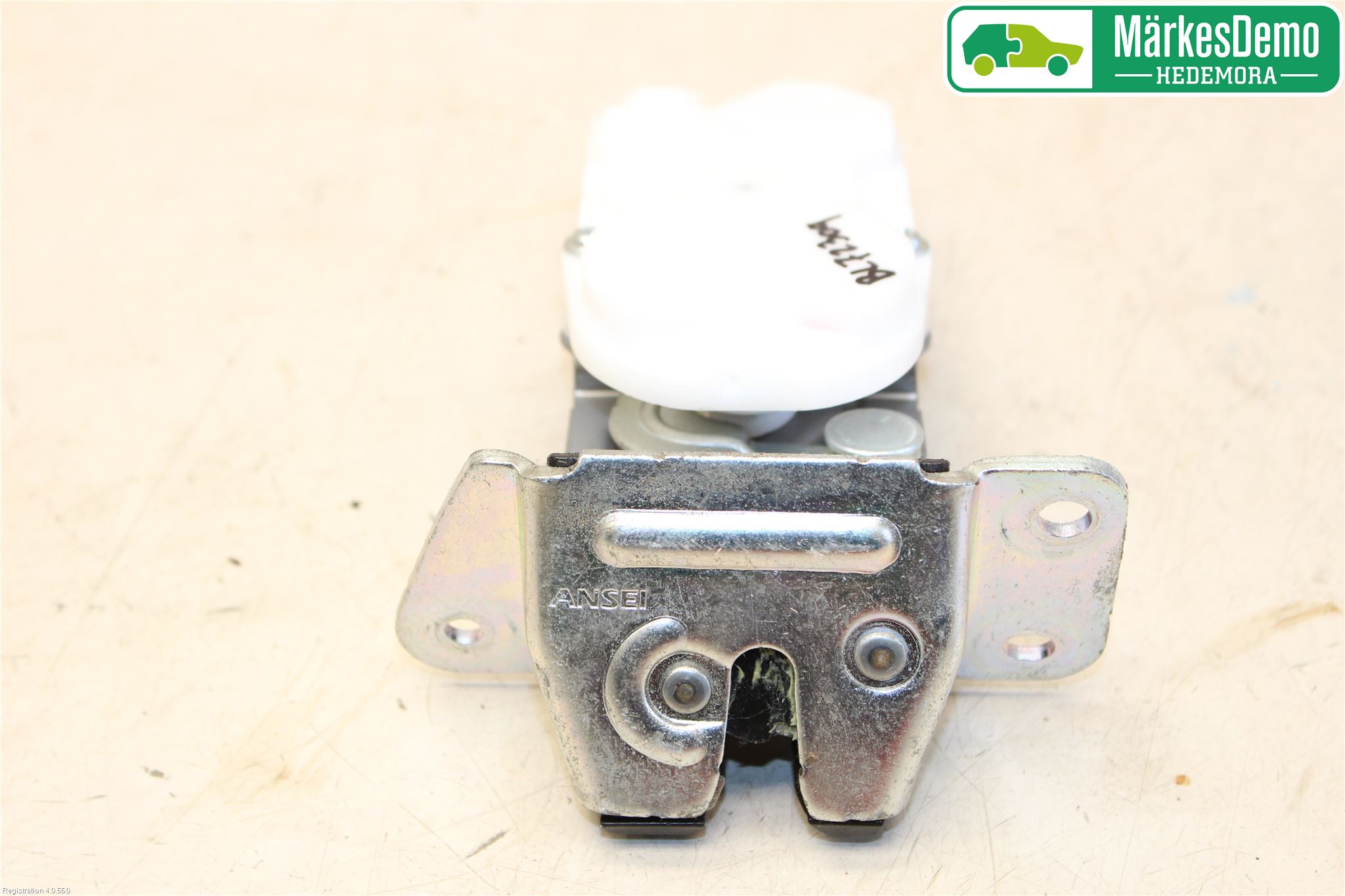 Citroen C-CROSSER Låskista Baklucka