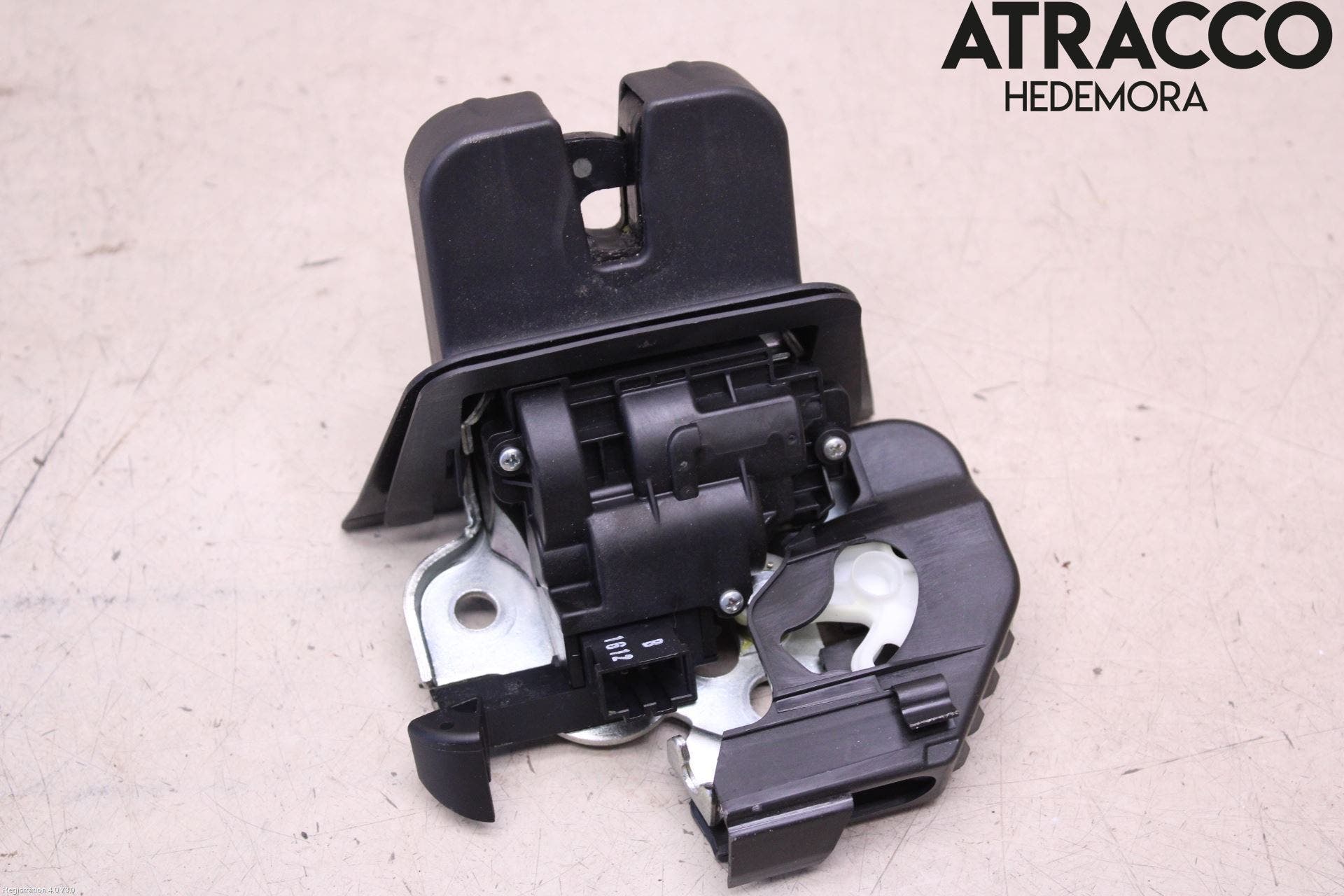 Audi A4 12-15 Låskista Baklucka