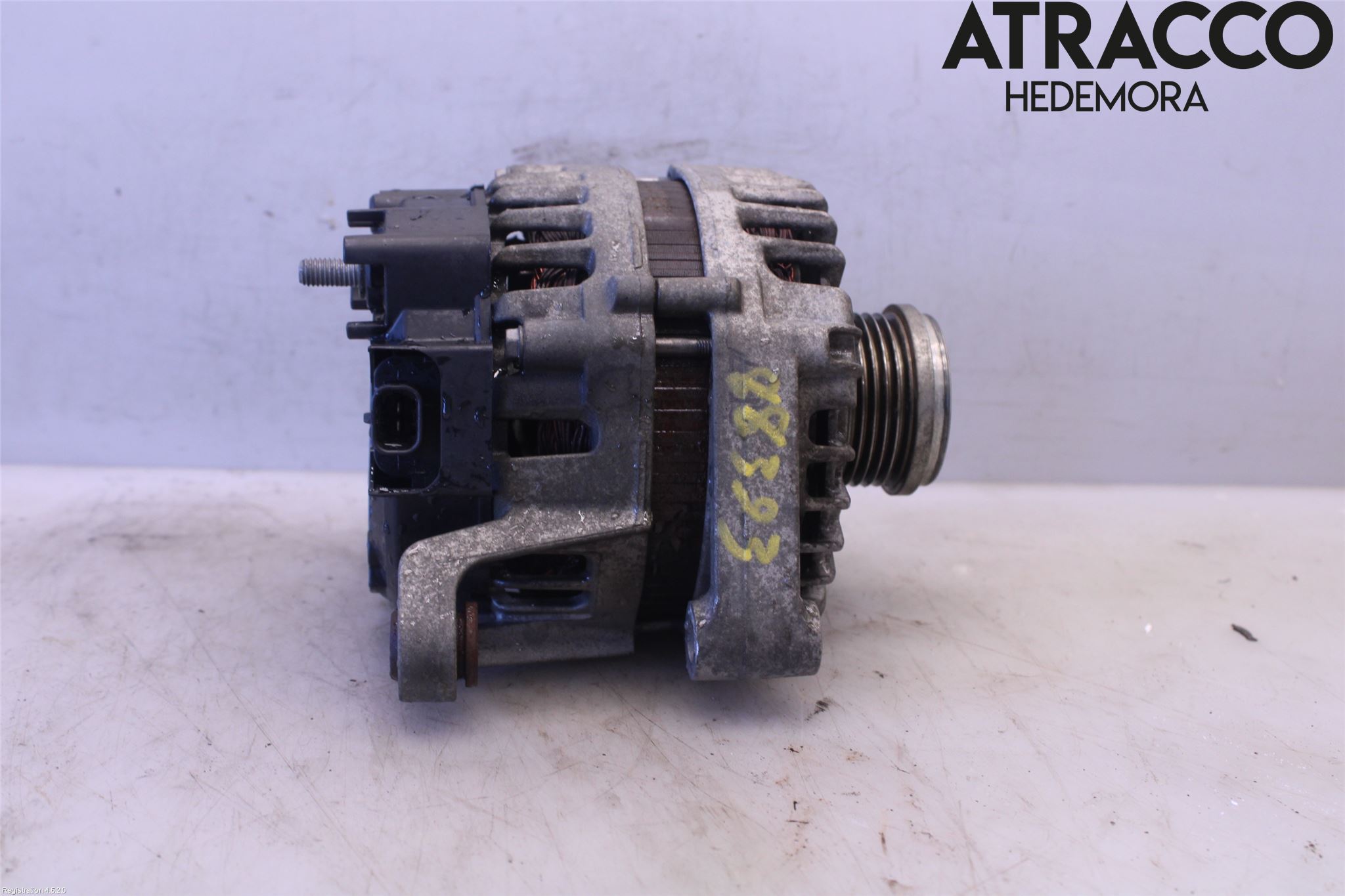 Opel ASTRA J 10-15 Generator