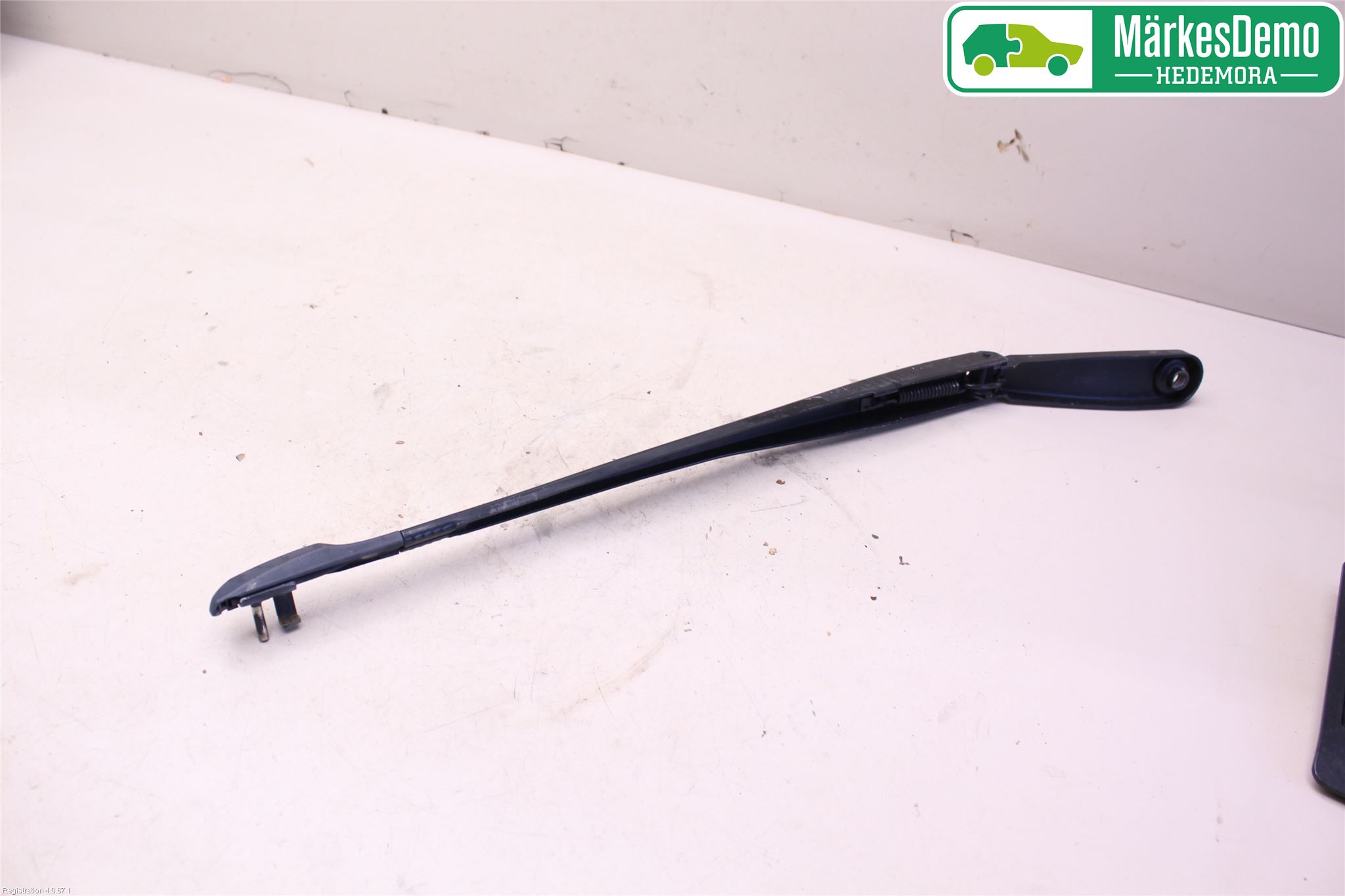 BMW 5 F10/F11/F18 09-17 Torkararm Armar Vindruta