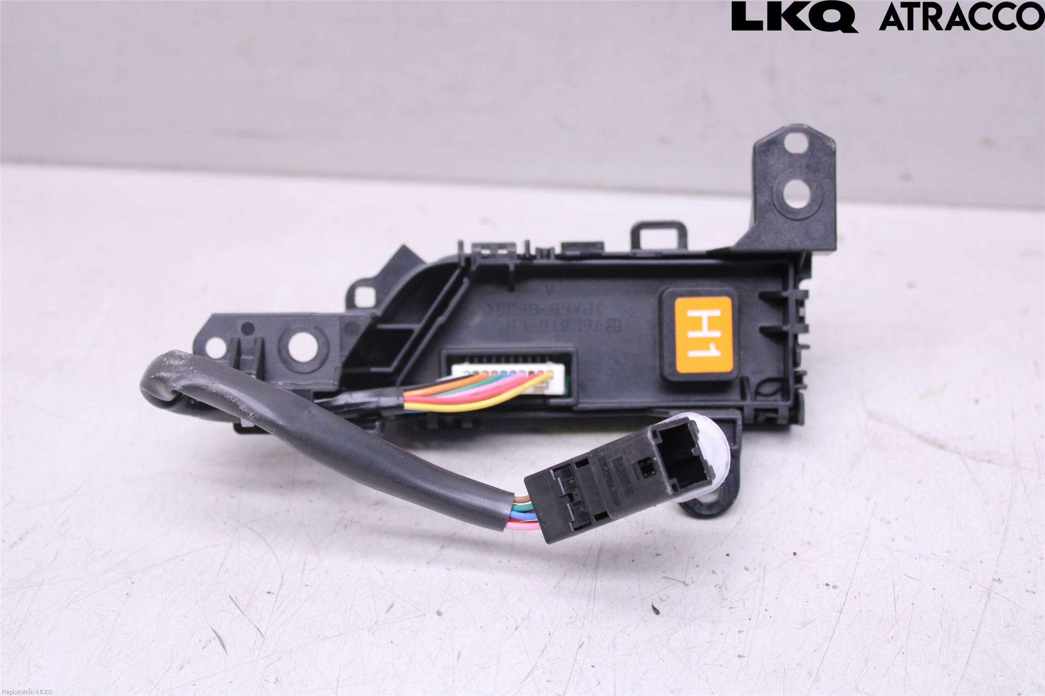 Toyota RAV4 19- Strömställare Växellåda