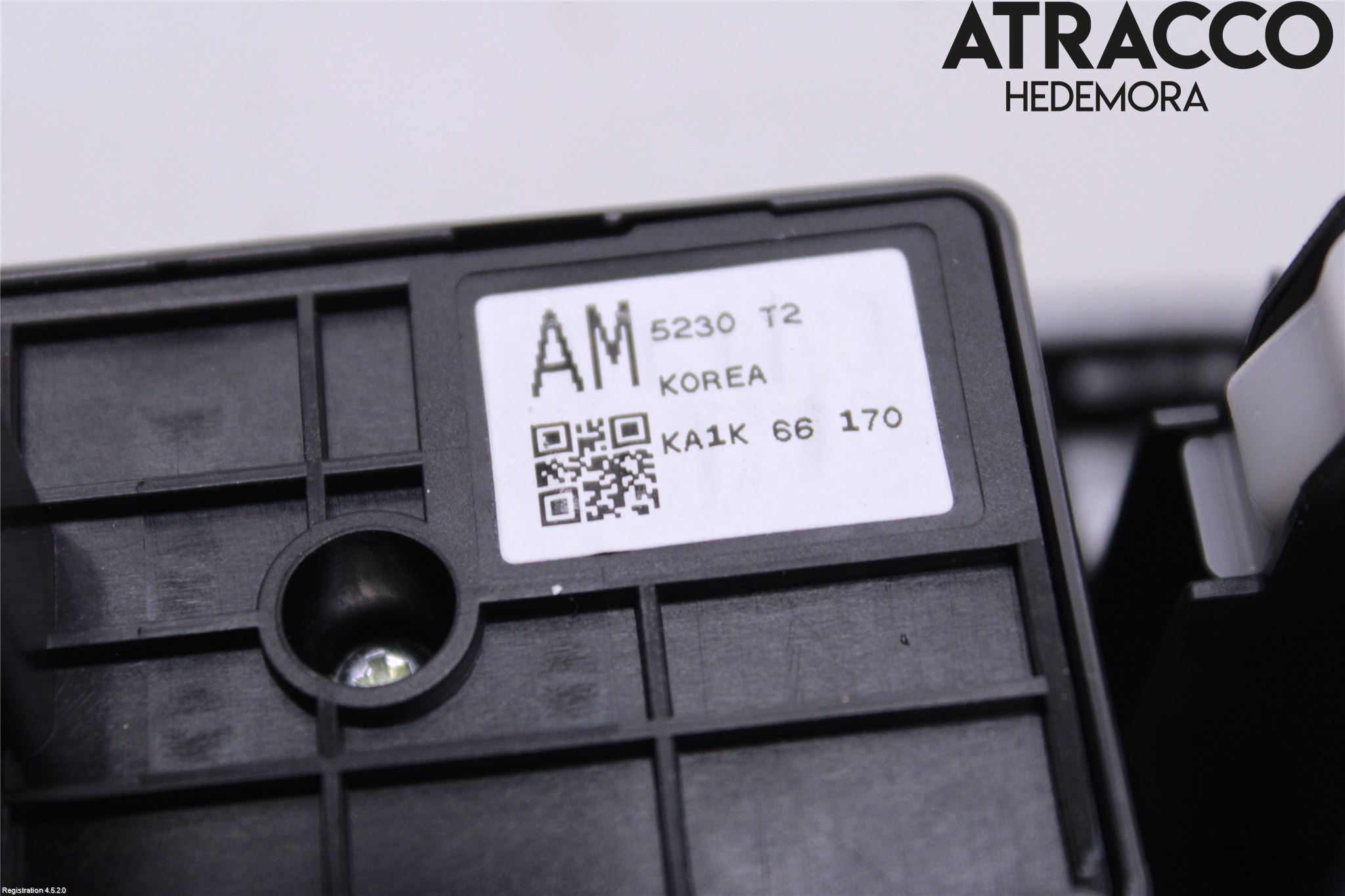 Mazda CX-5 12-17 Strömställare Övrigt