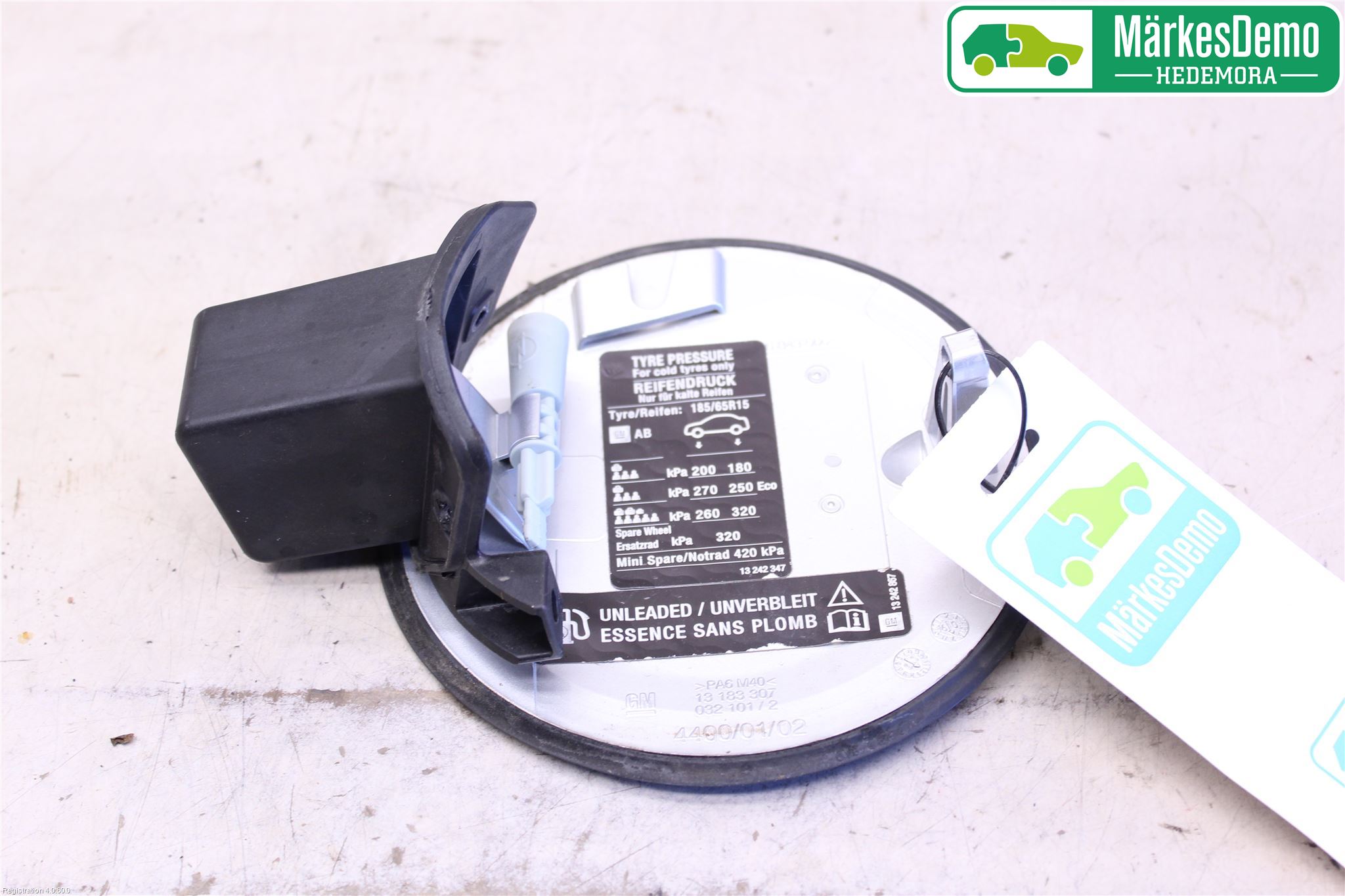 Opel CORSA D 07-14 Tanklucka