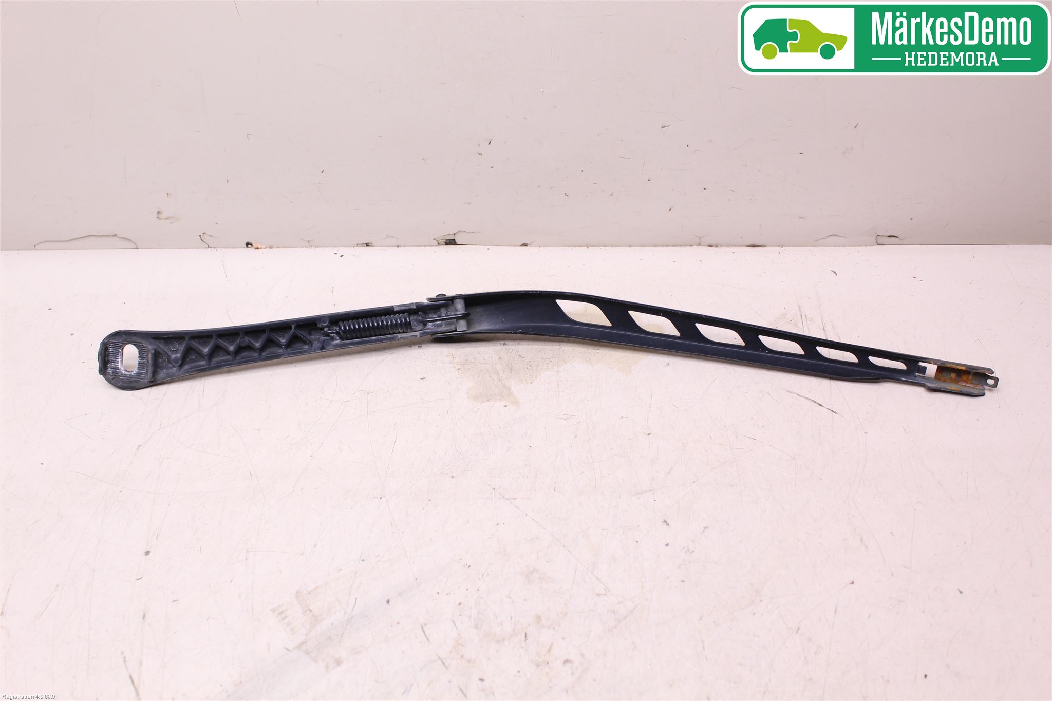 BMW 5 E60/61 Sed/Tou 02-10 Torkararm Armar Vindruta