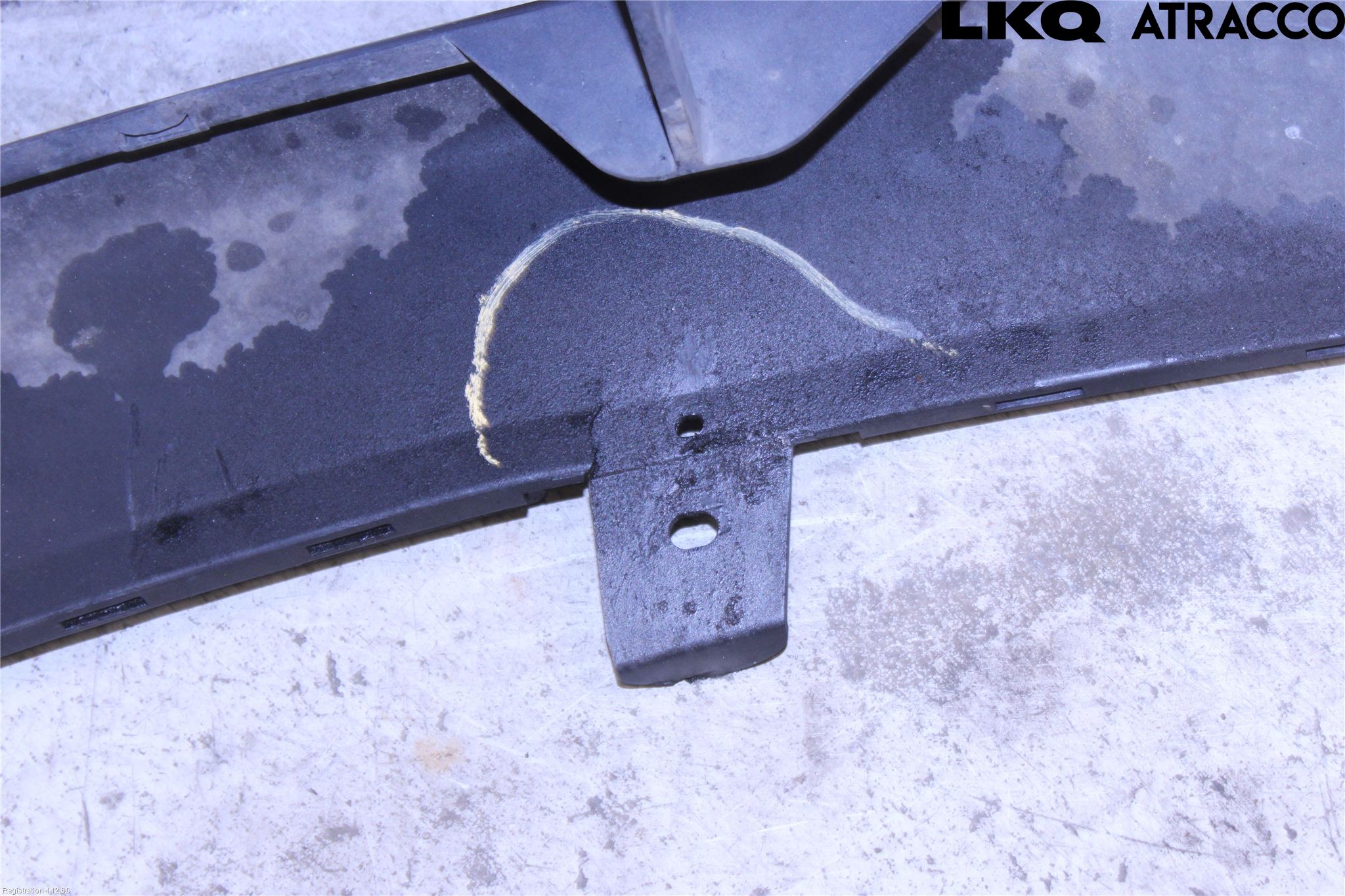 Hyundai H-1/STAREX 08-21 Stötfångarbeklädnad Fram