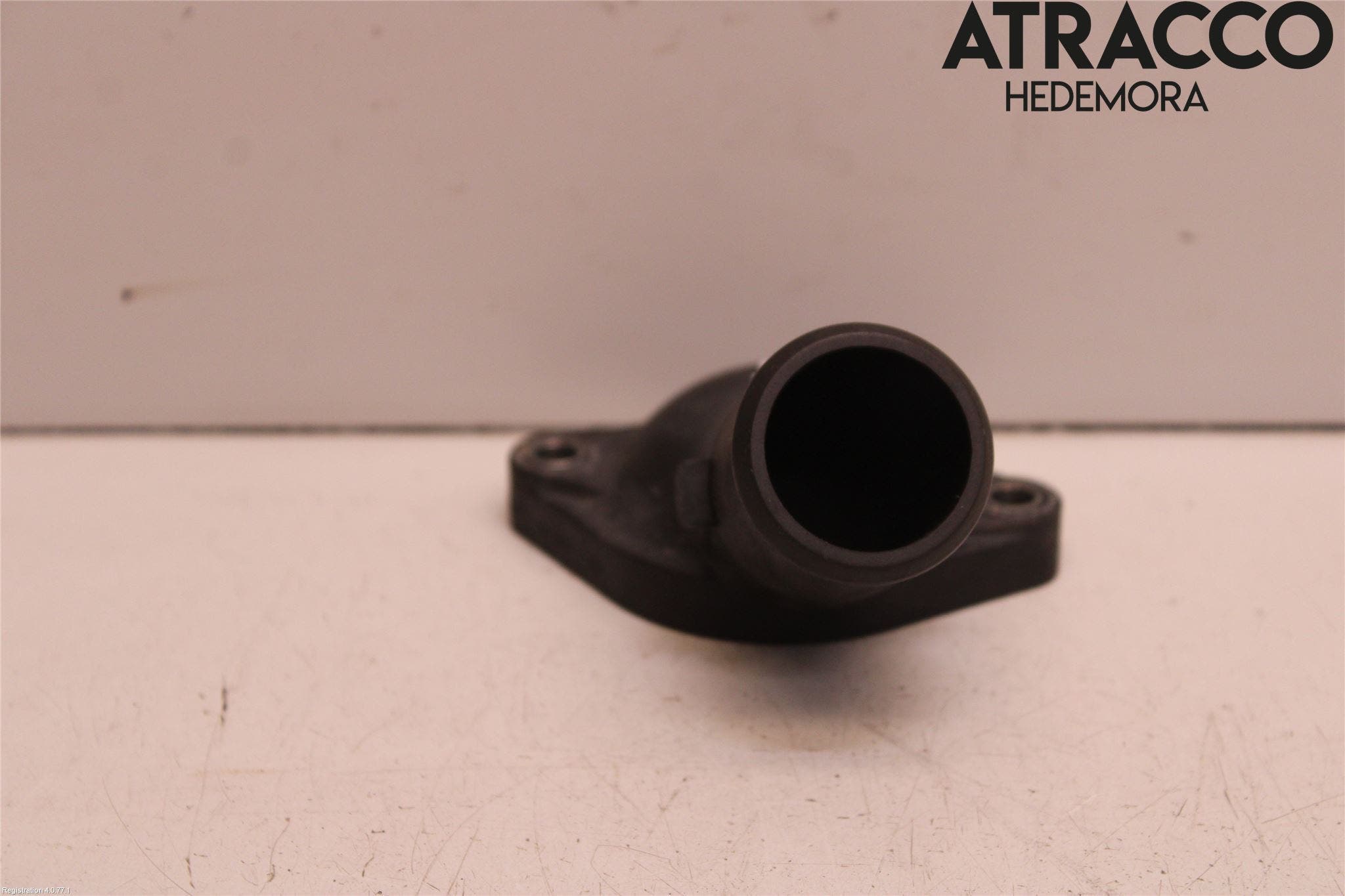 Toyota AVENSIS 16-18 Termostathus-Lock