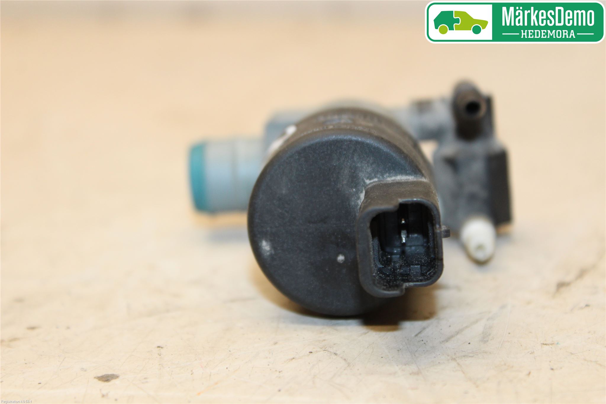 Nissan QASHQAI   07-10 Spolarpump Vindruta