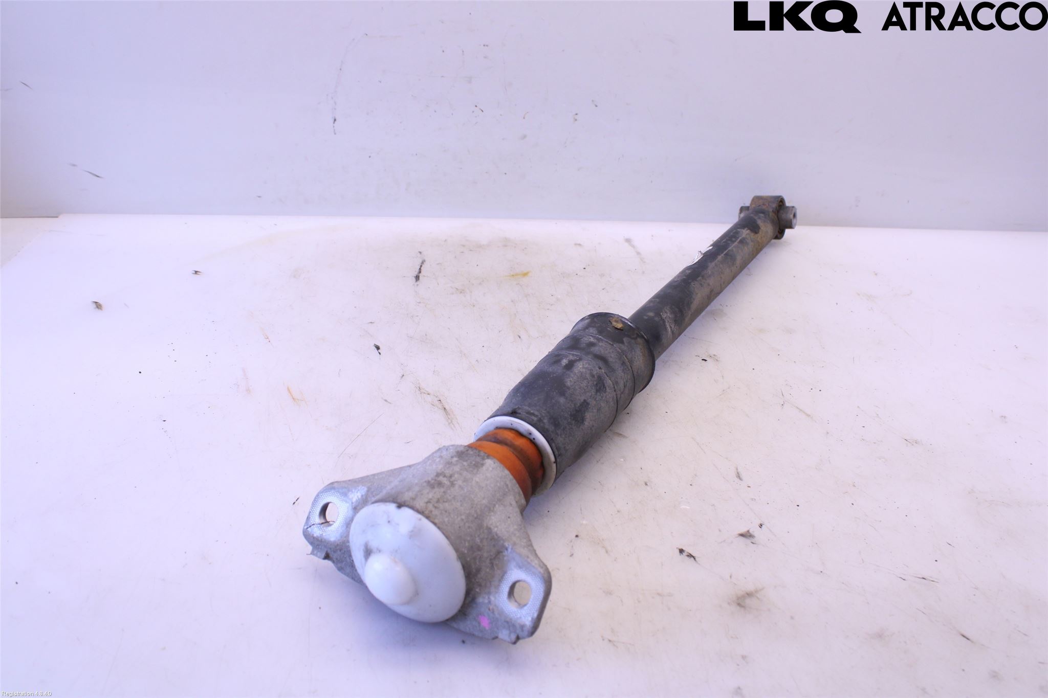 Audi A6 F2/C8 19- Stötdämpare Bak