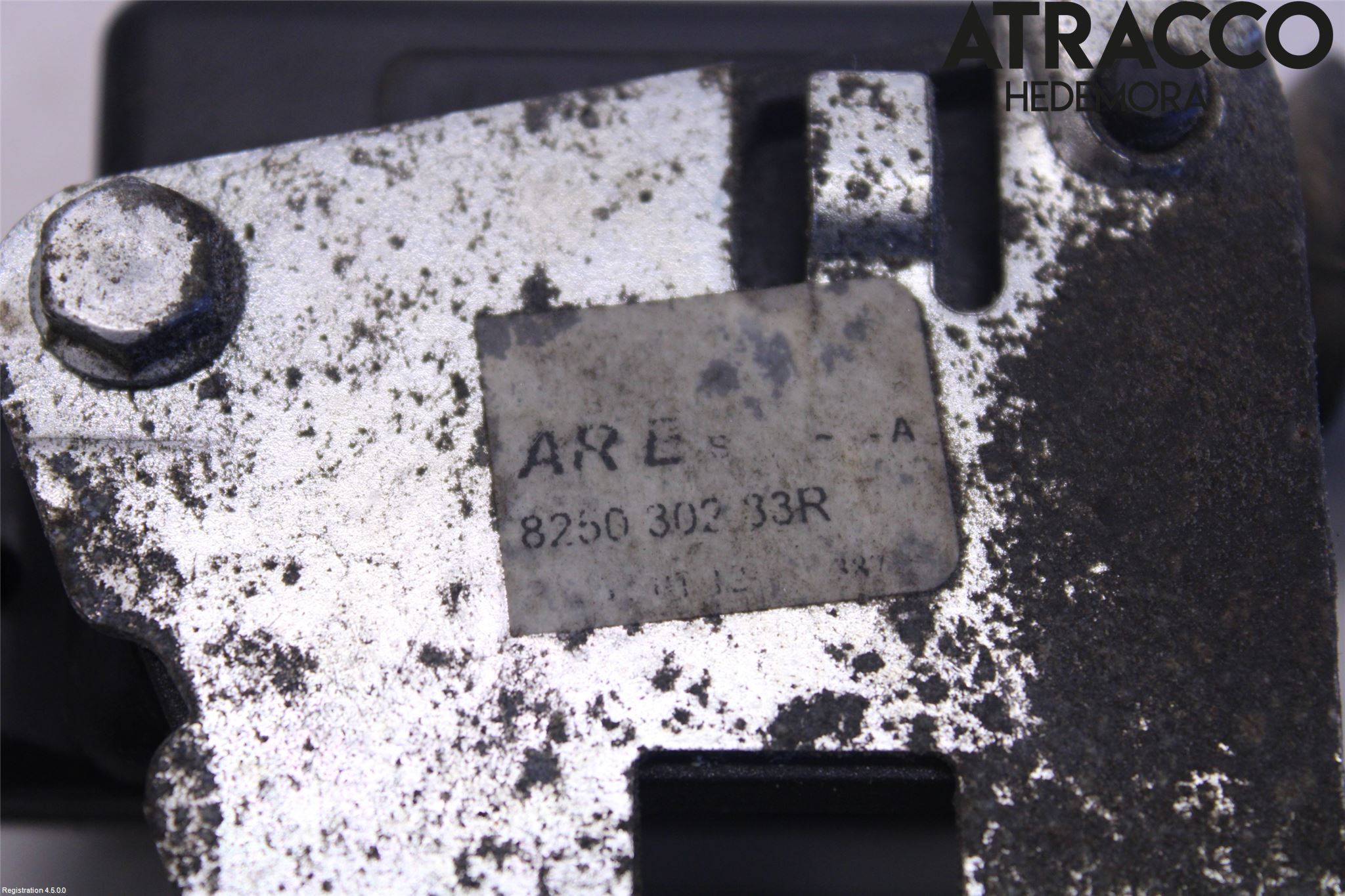 Dacia DUSTER 10-17 Låskista-Dörrlås