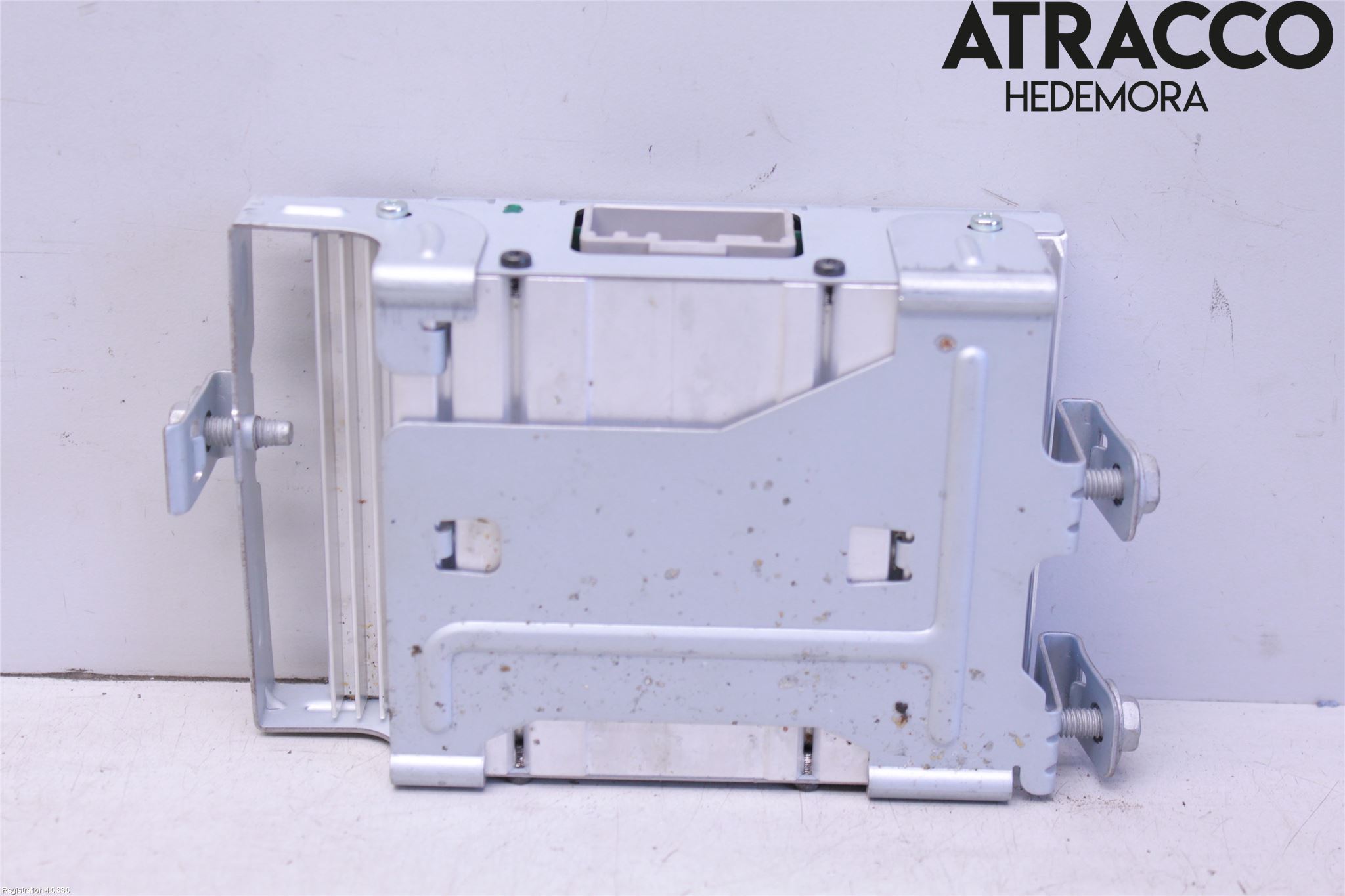 Opel INSIGNIA 17- Inverter 12 -> 220 V