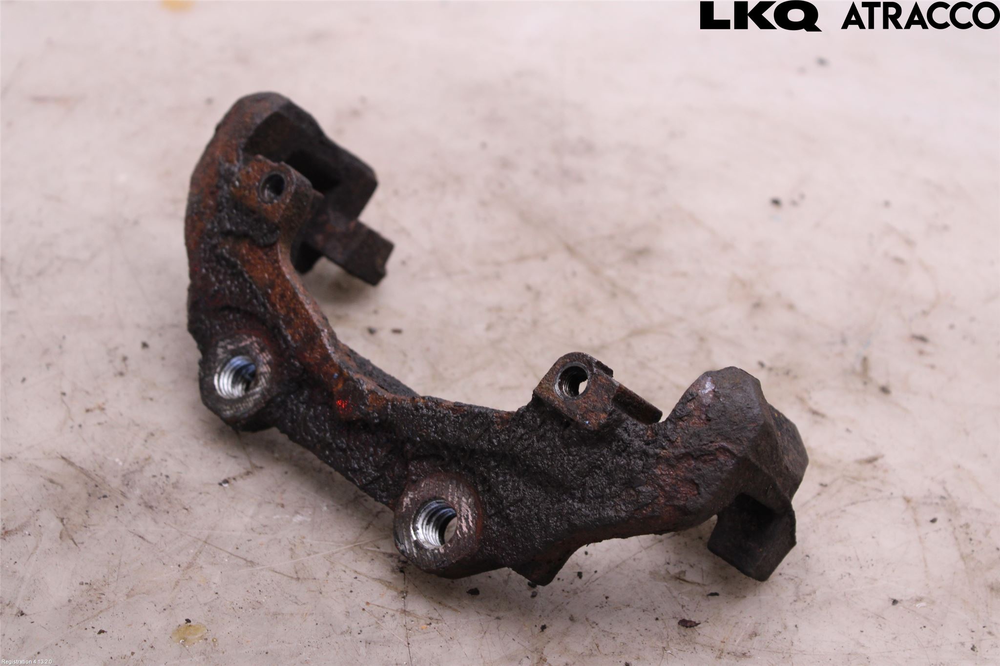 Ford KUGA 13-16 Bromsokshållare