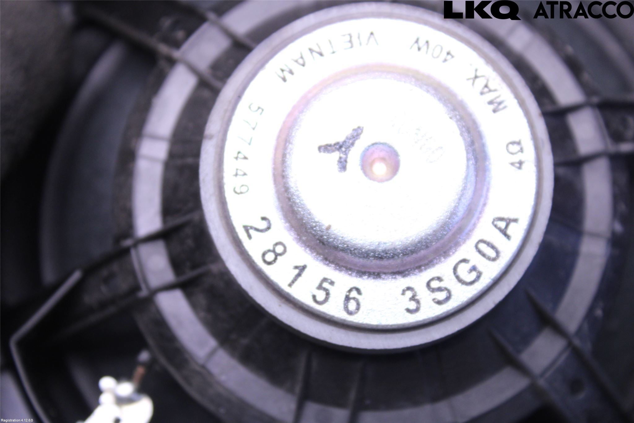 Nissan NV400 12-24 Högtalare