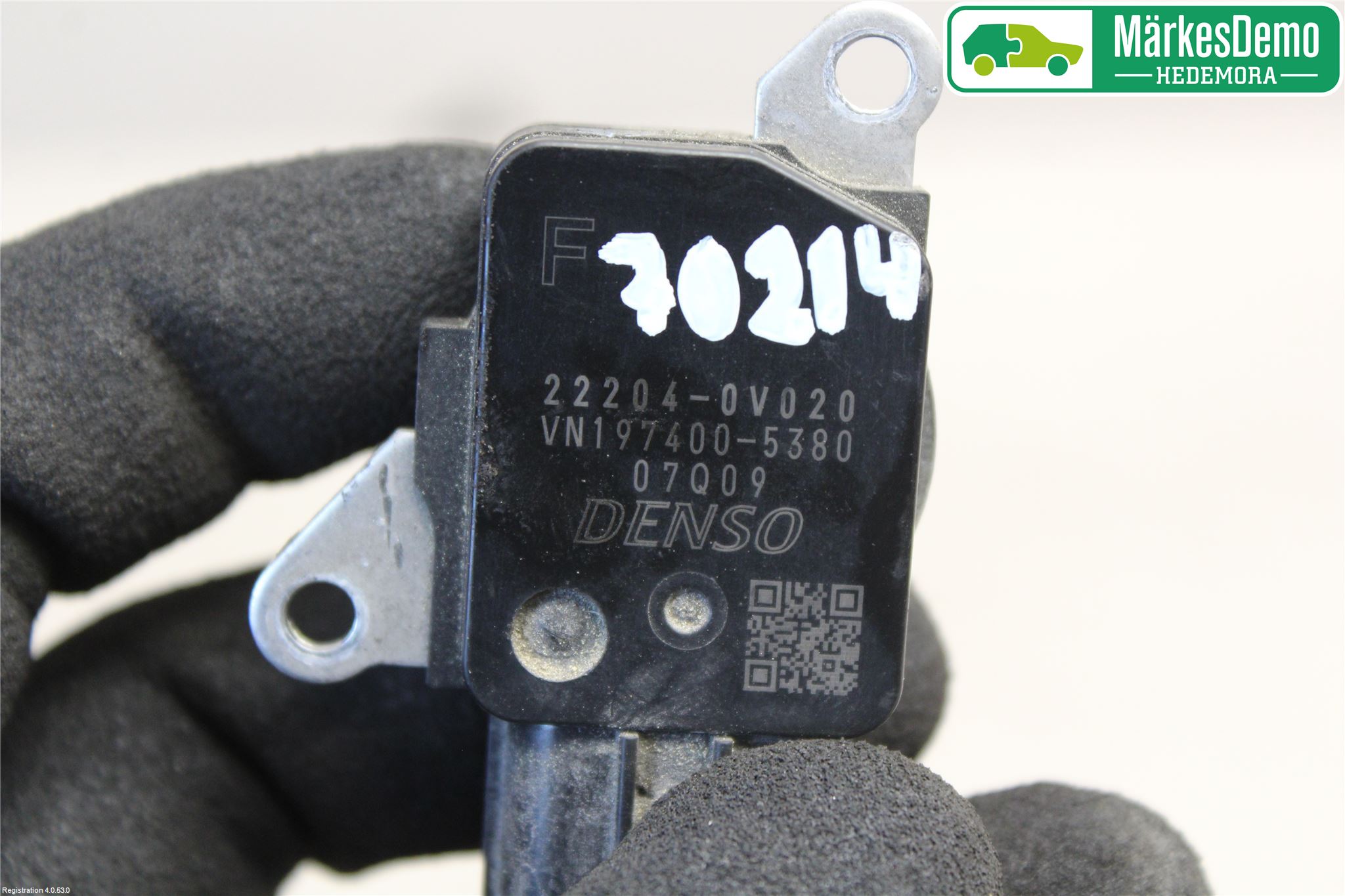 Toyota YARIS XP130 12-14 Injluftmassamätare