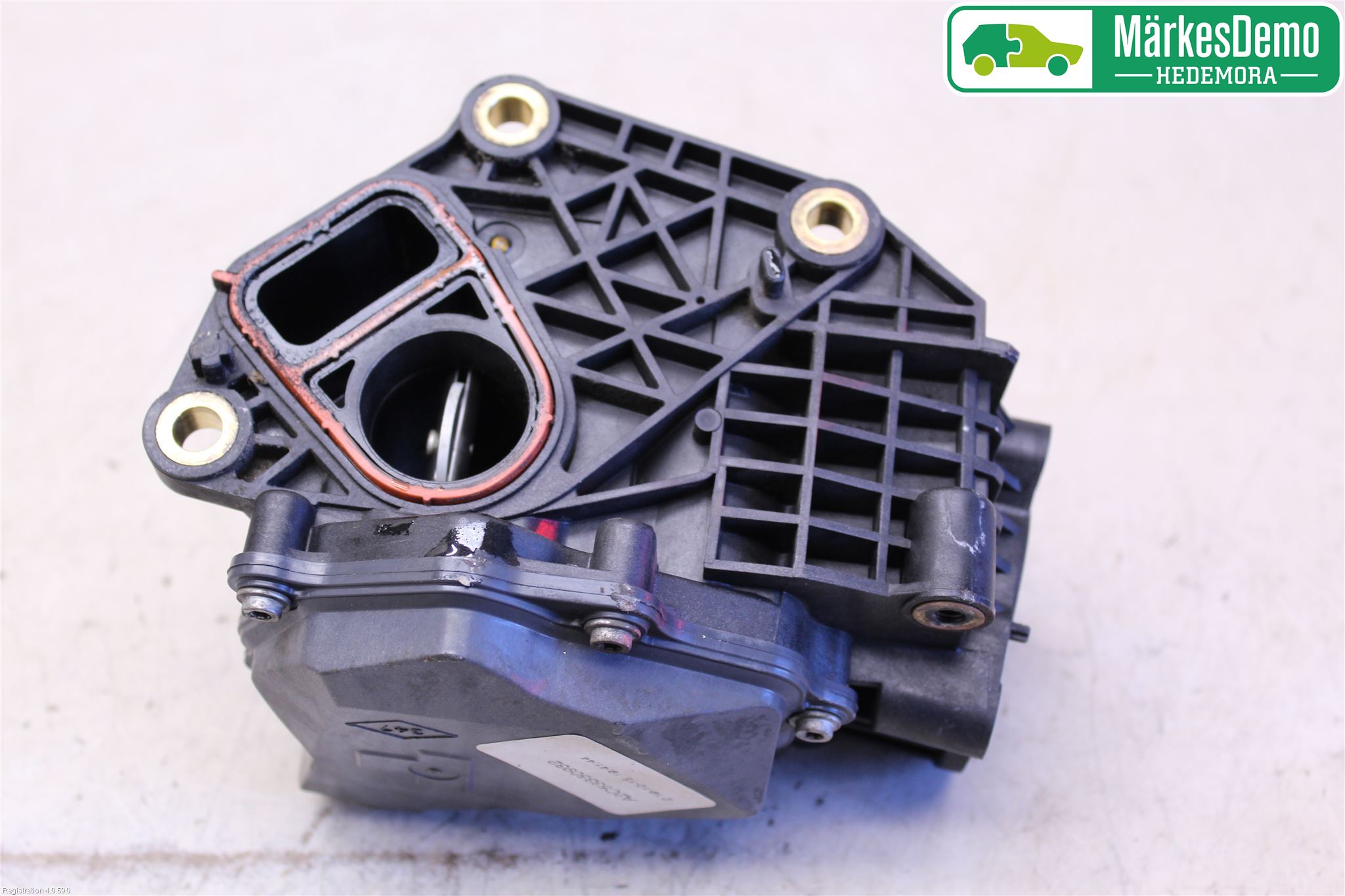 Nissan QASHQAI 14-17 Luftspjällhus-Trottelhus