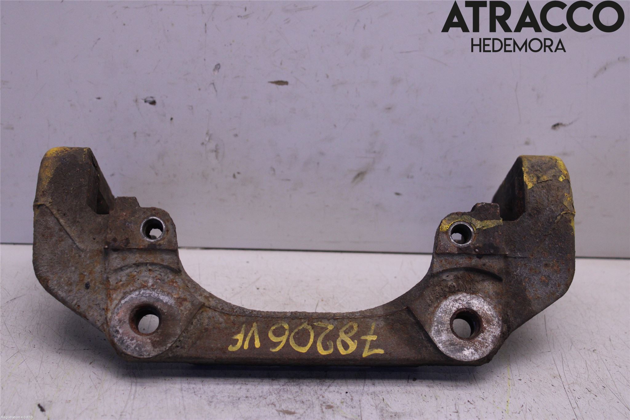 BMW 5 E60/61 Sed/Tou 02-10 Bromsokshållare