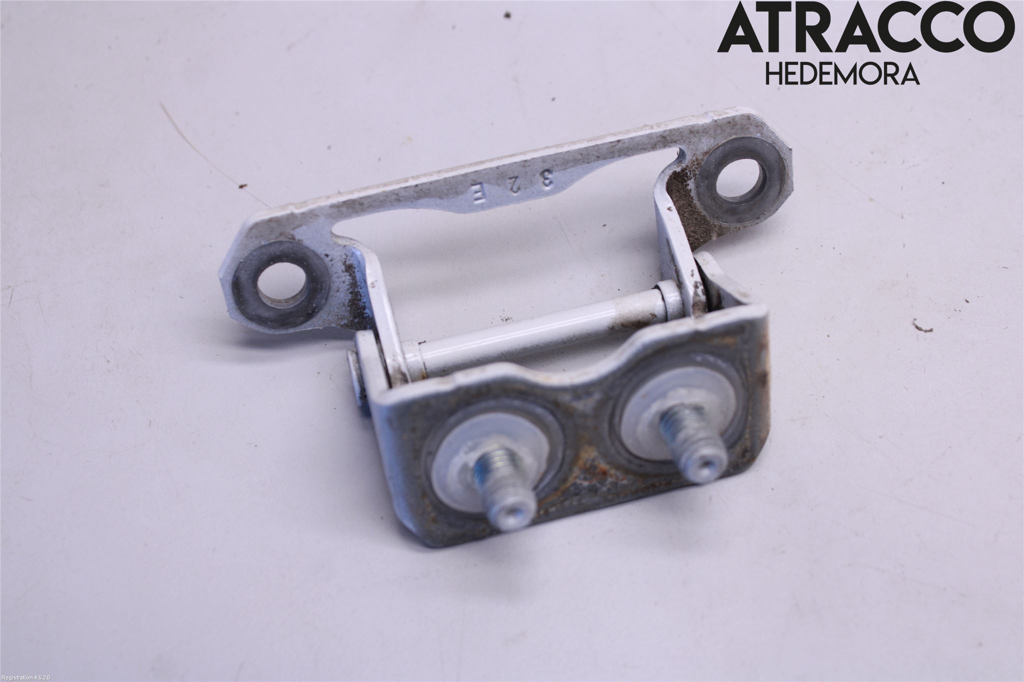 Subaru IMPREZA IV 13-17 Bakluckegångjärn Hö