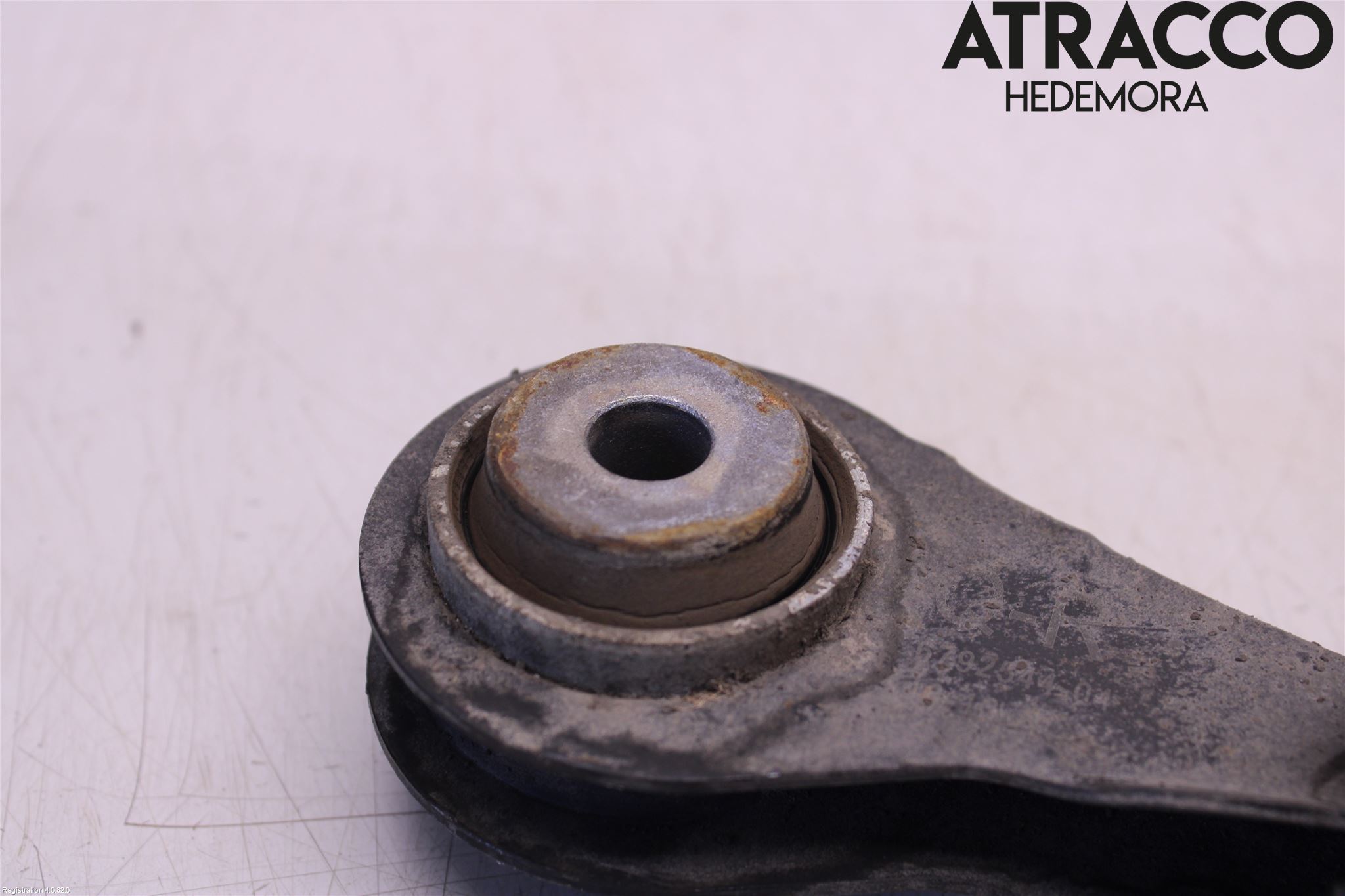 BMW 1 F20/F21 11-19 Bärarm Bak Övre Höger