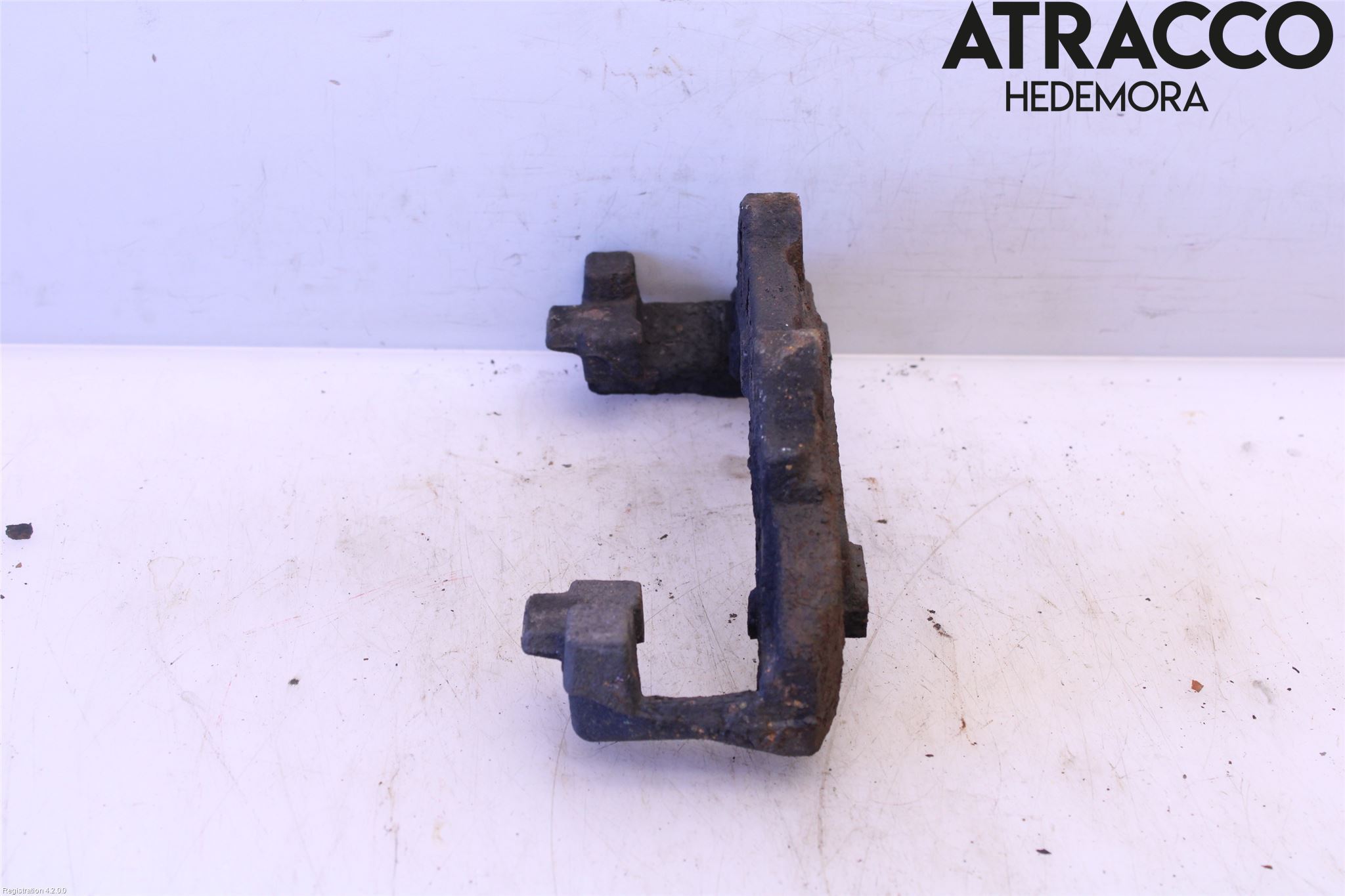 Ford KUGA 13-16 Bromsokshållare