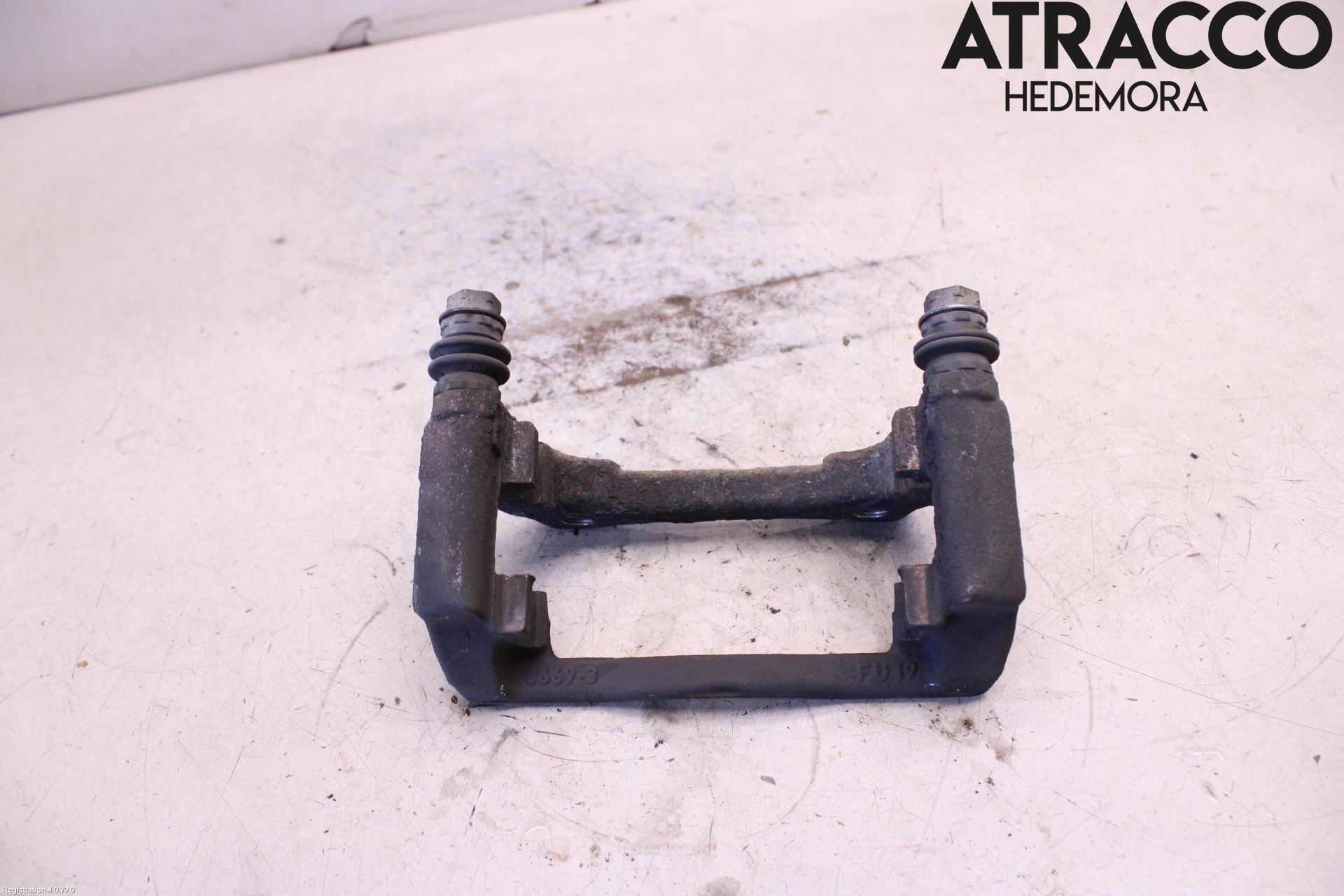 Renault CLIO IV 12-16 Bromsokshållare