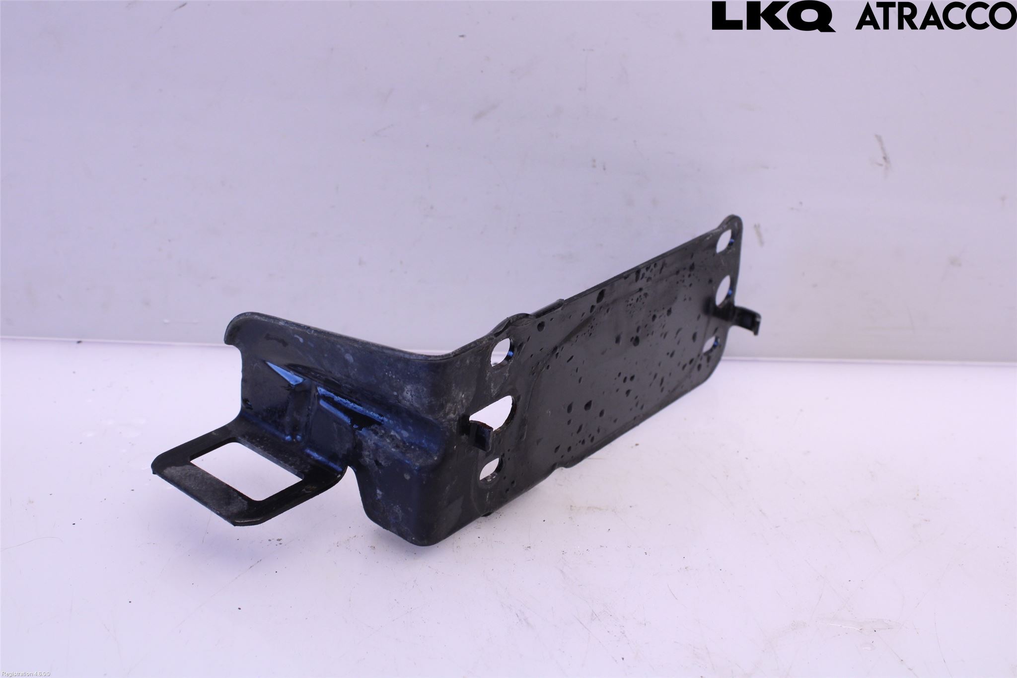 BMW 3 E90/91 SED/TOU 05-12 Kylarfäste-Ram-Balk